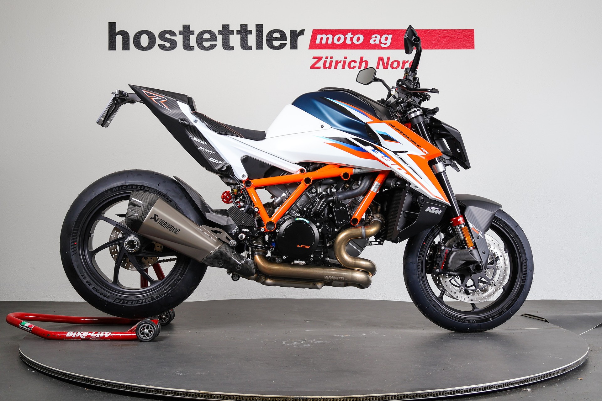 KTM 1390 Super Duke RR-showroom-element-1