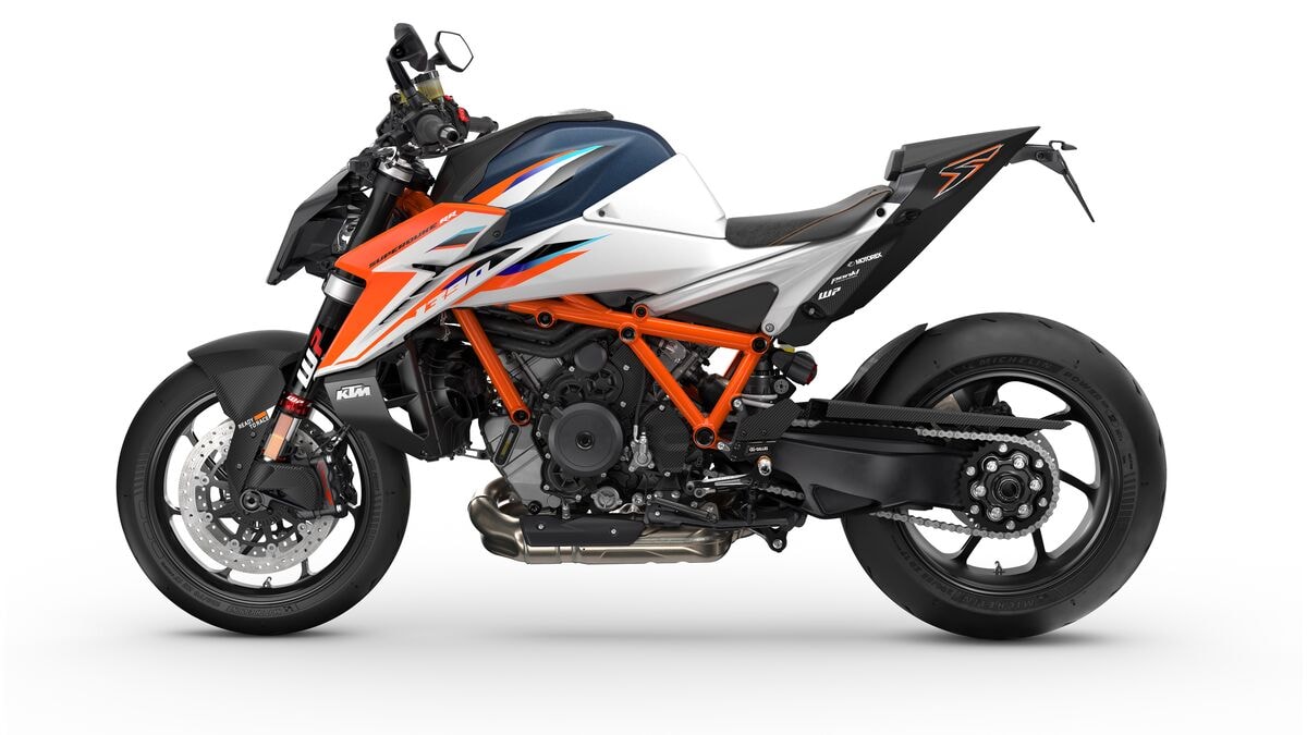KTM 1390 Super Duke RR-image-4