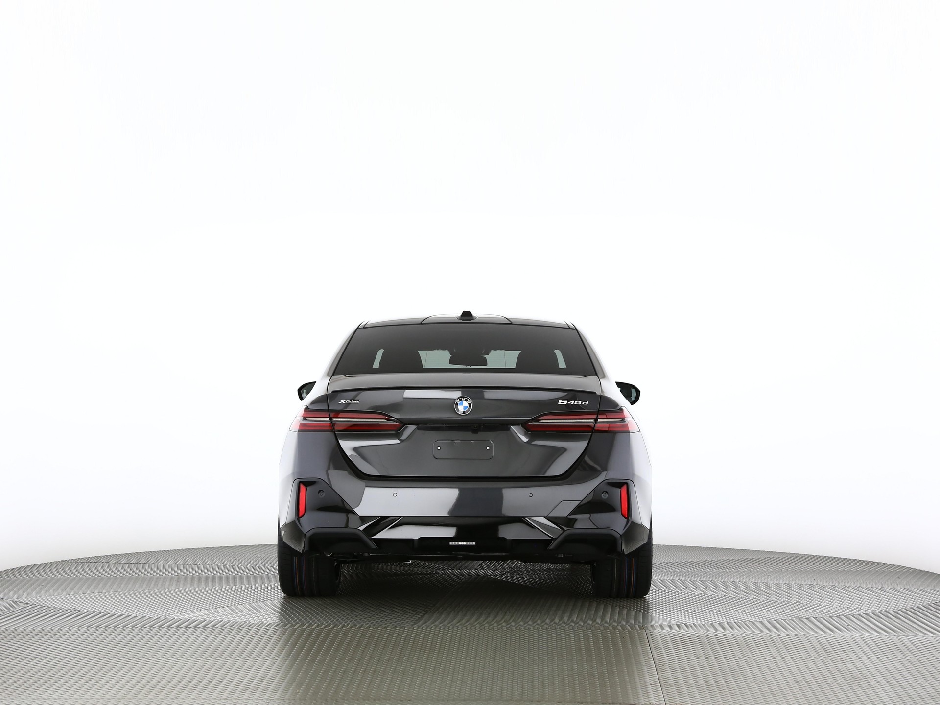 BMW 540d xDrive-showroom-element-3