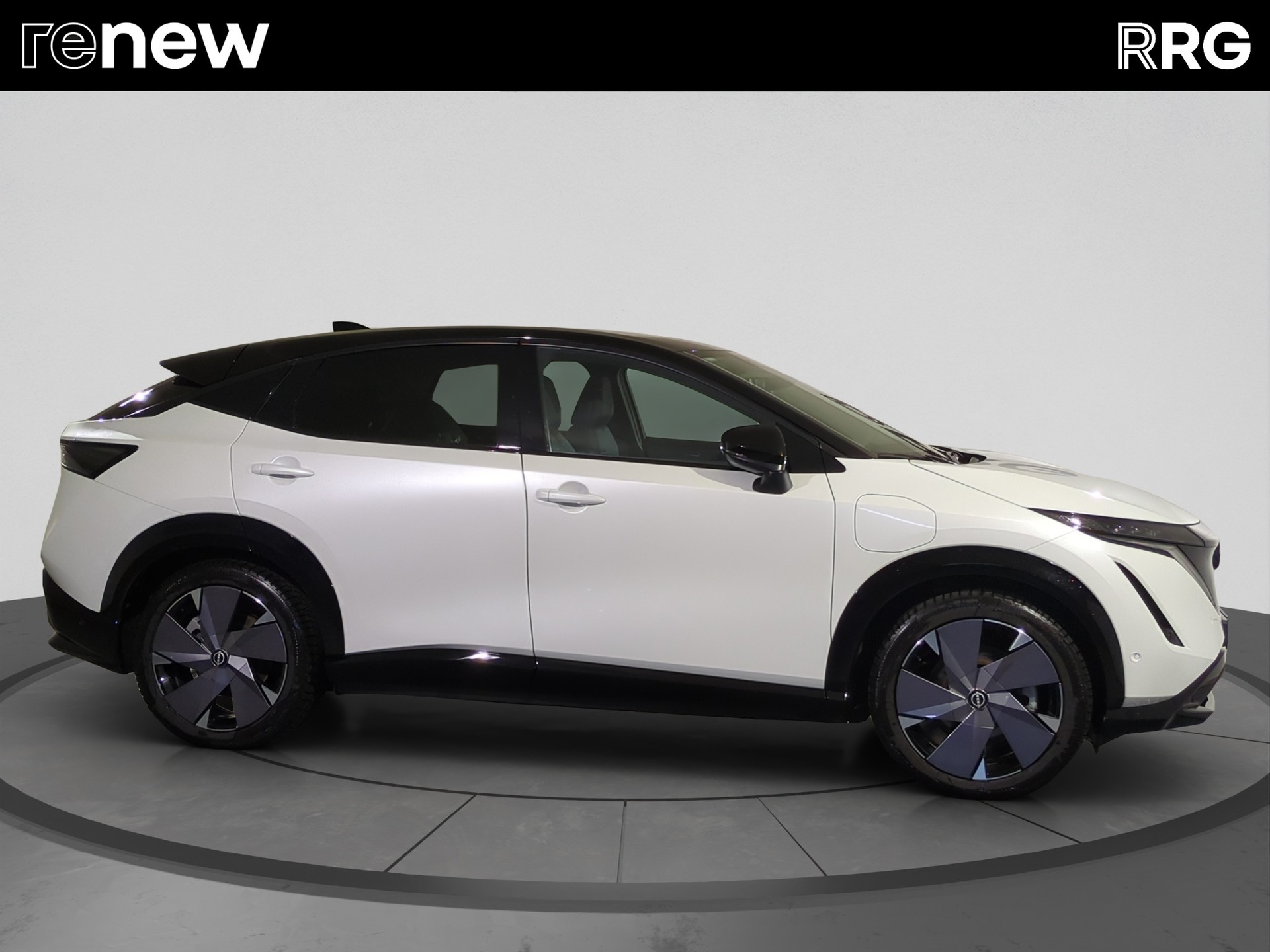 NISSAN Ariya 87 kWh e-4orce Evolve400 Allrad-showroom-element-1