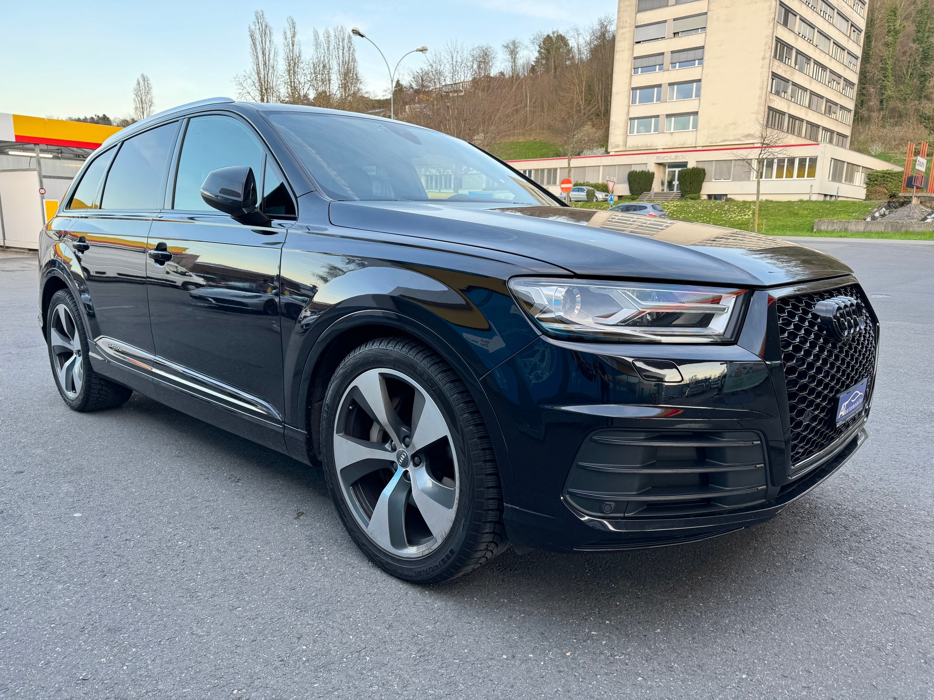 AUDI Q7 3.0 TDI quattro tiptronic-image-3