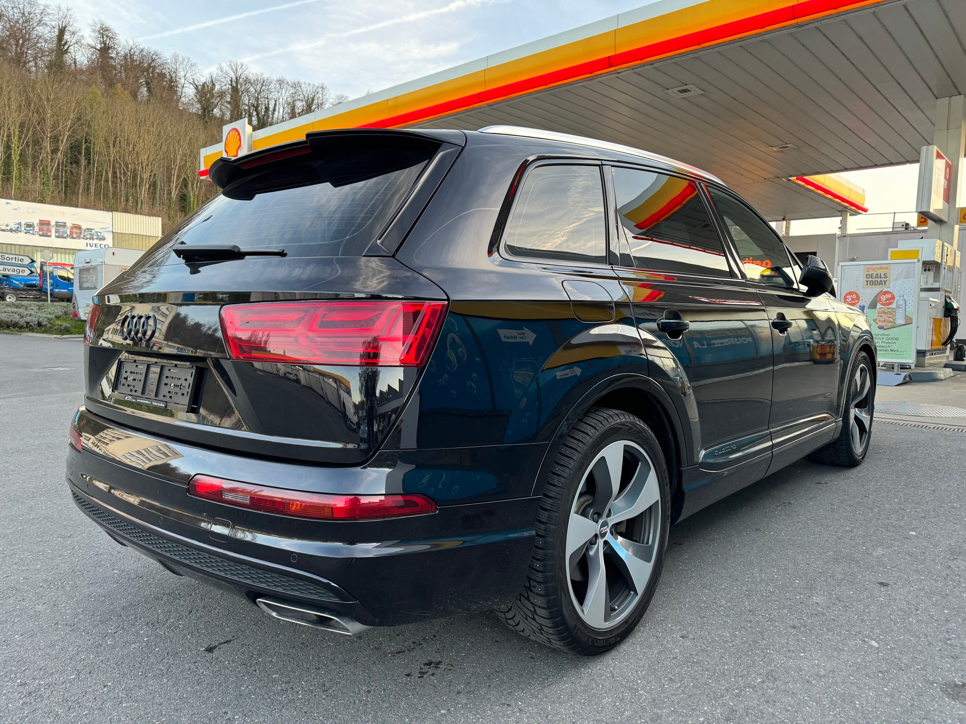 AUDI Q7 3.0 TDI quattro tiptronic-image-6