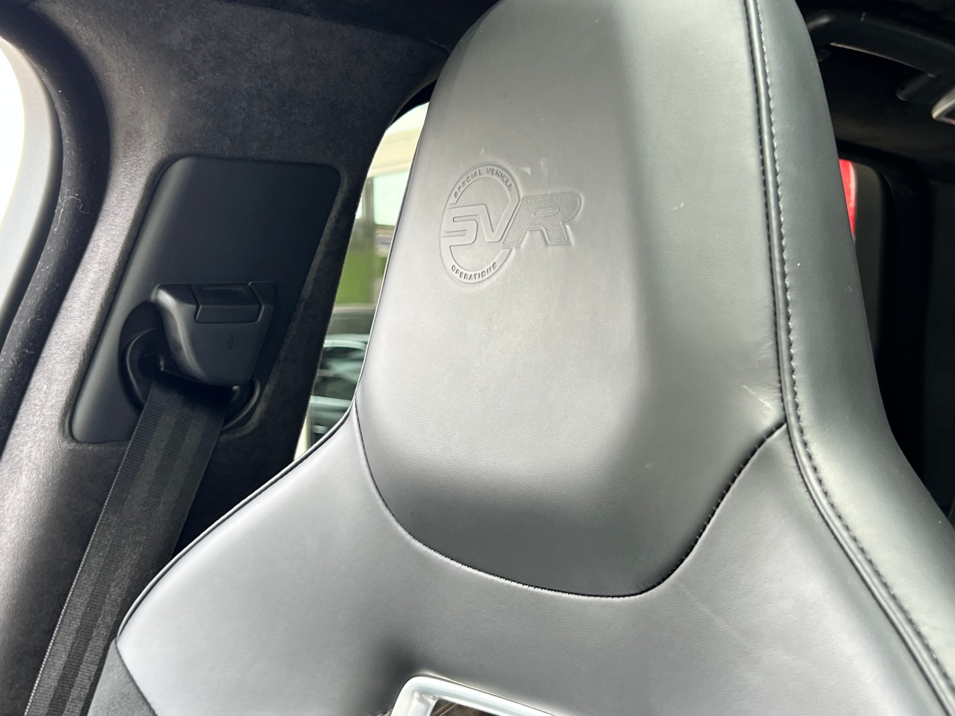 LAND ROVER Range Rover Sport 5.0 V8 S/C SVR Automatic-image-23
