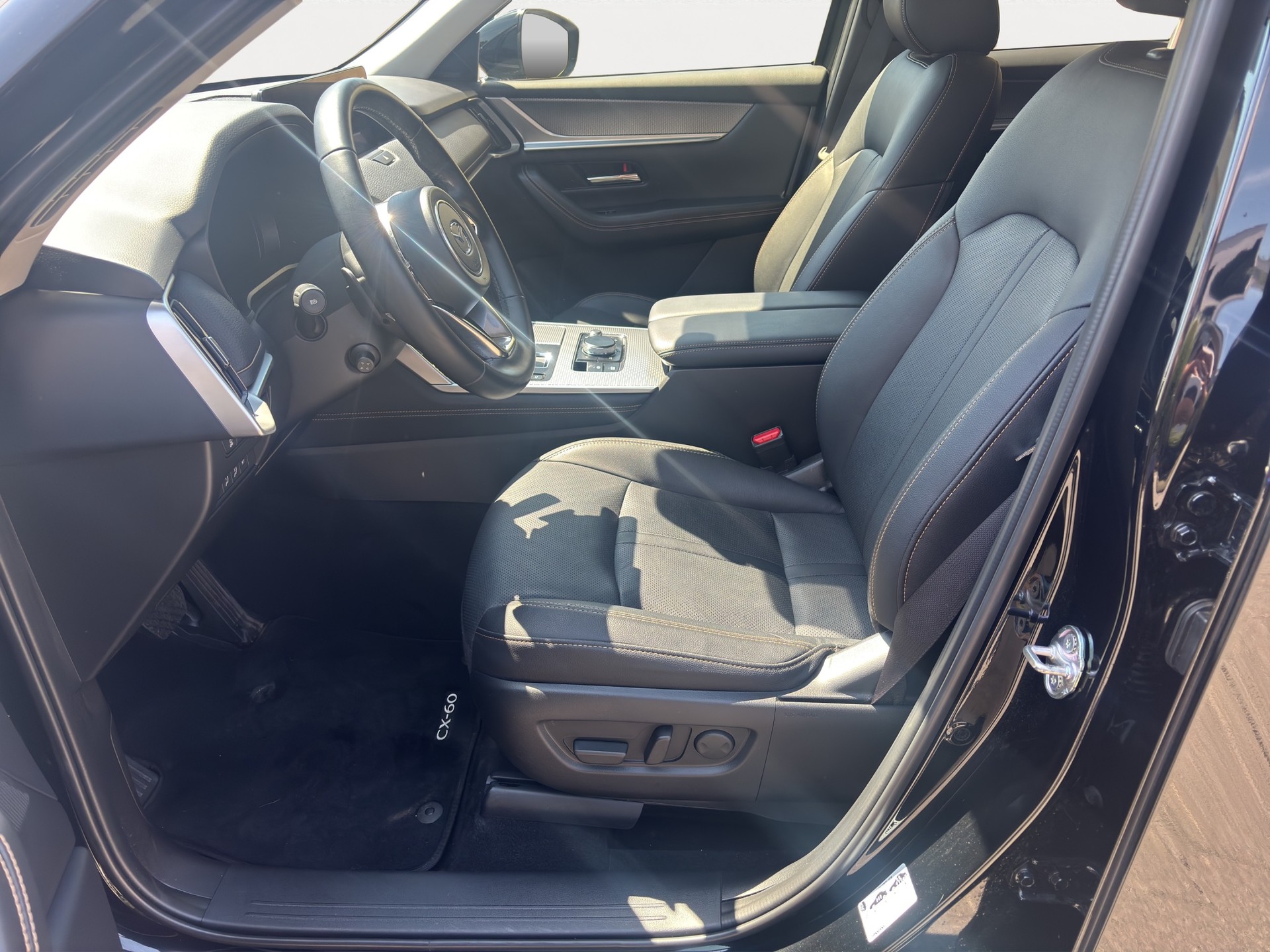 MAZDA CX-60 3.3L e-Skyactiv D 254 MHEV AWD Exclusive-Line-image-8