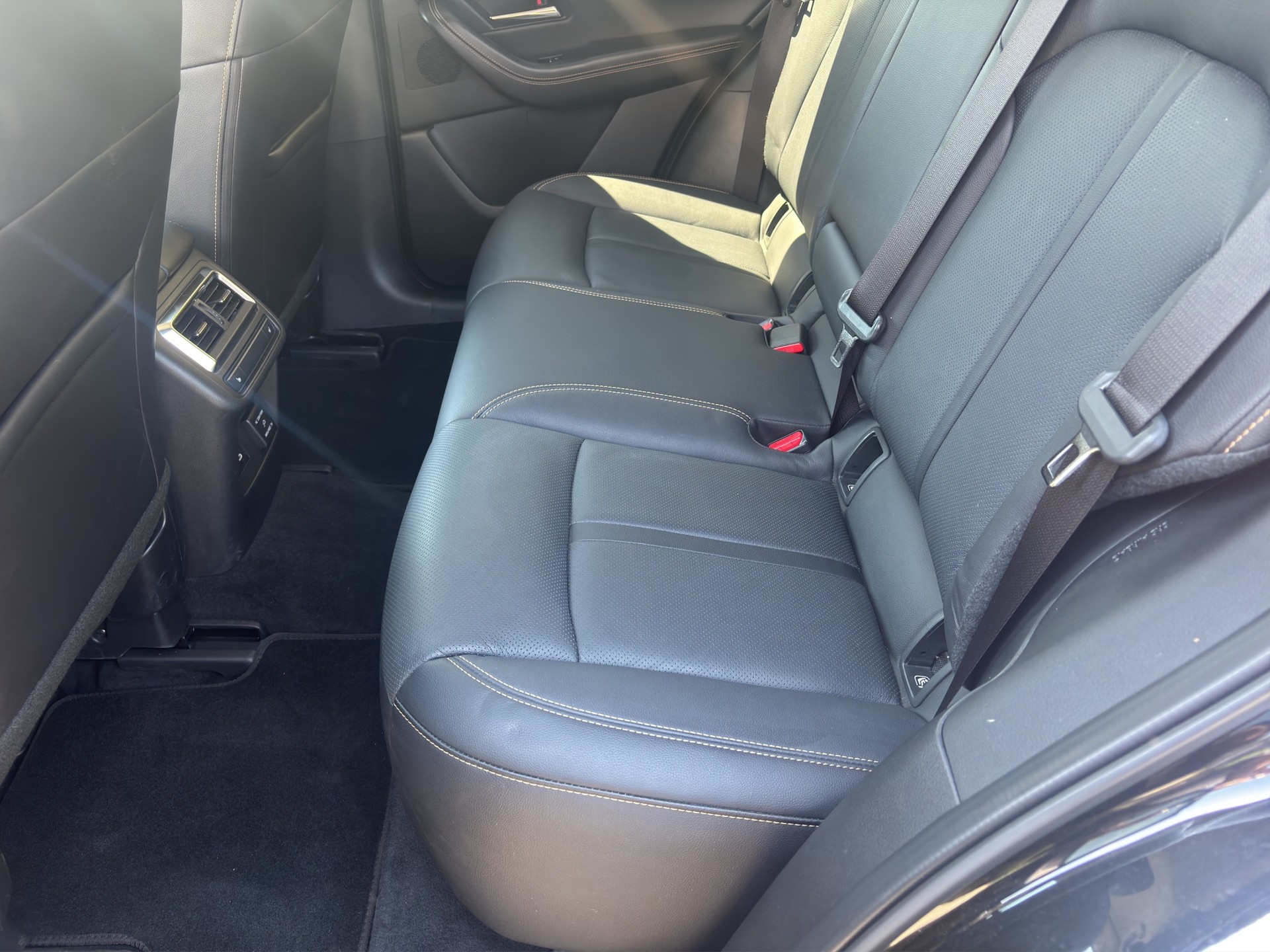 MAZDA CX-60 3.3L e-Skyactiv D 254 MHEV AWD Exclusive-Line-image-12