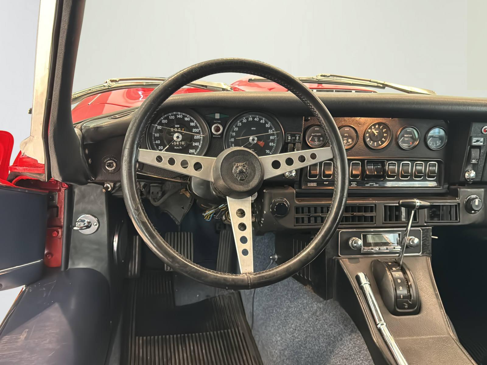 JAGUAR Series 3 V12-image-11