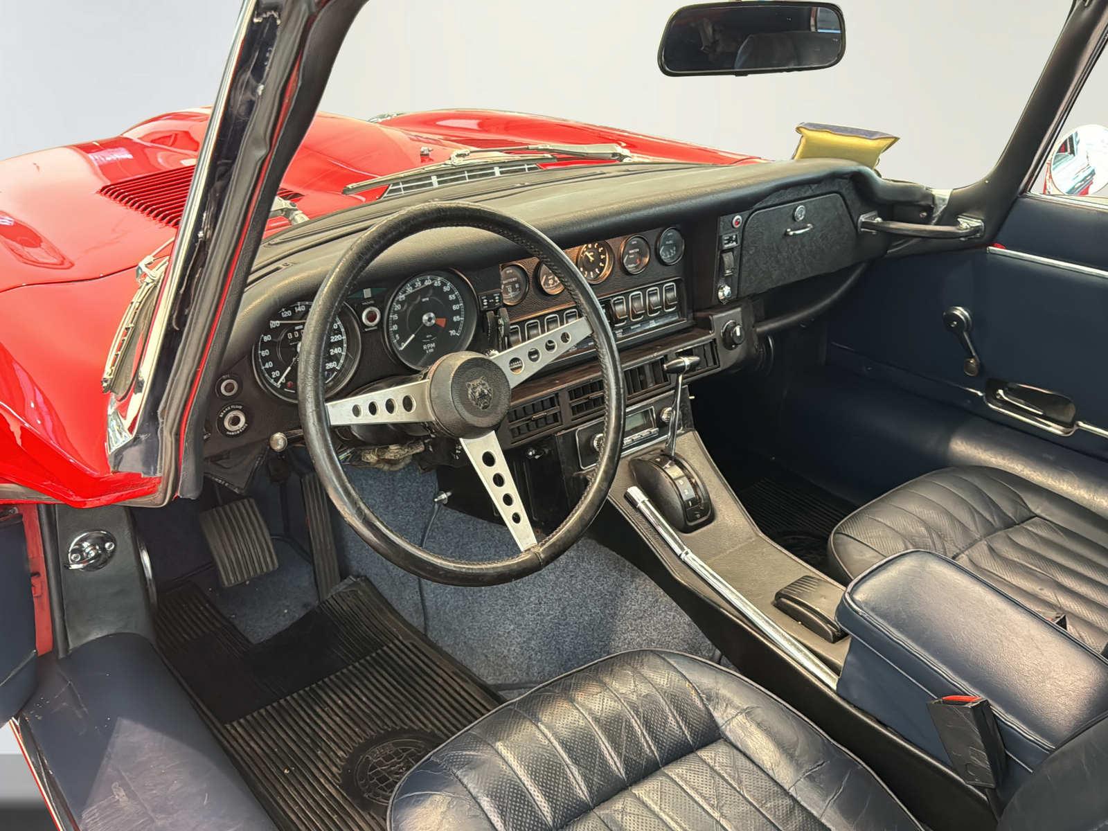 JAGUAR Series 3 V12-image-10