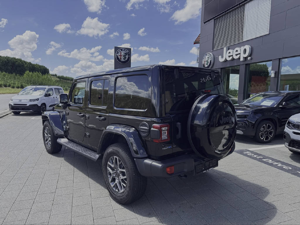 JEEP Wrangler 2.0 Turbo Sahara Unlimited 4xe-showroom-element-2