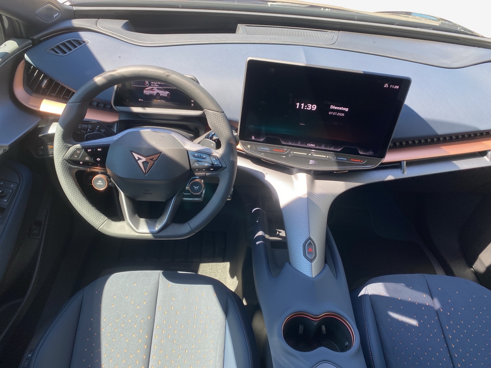 CUPRA Tavascan Type 9 77 kWh Adrenaline Prime Edition-image-8