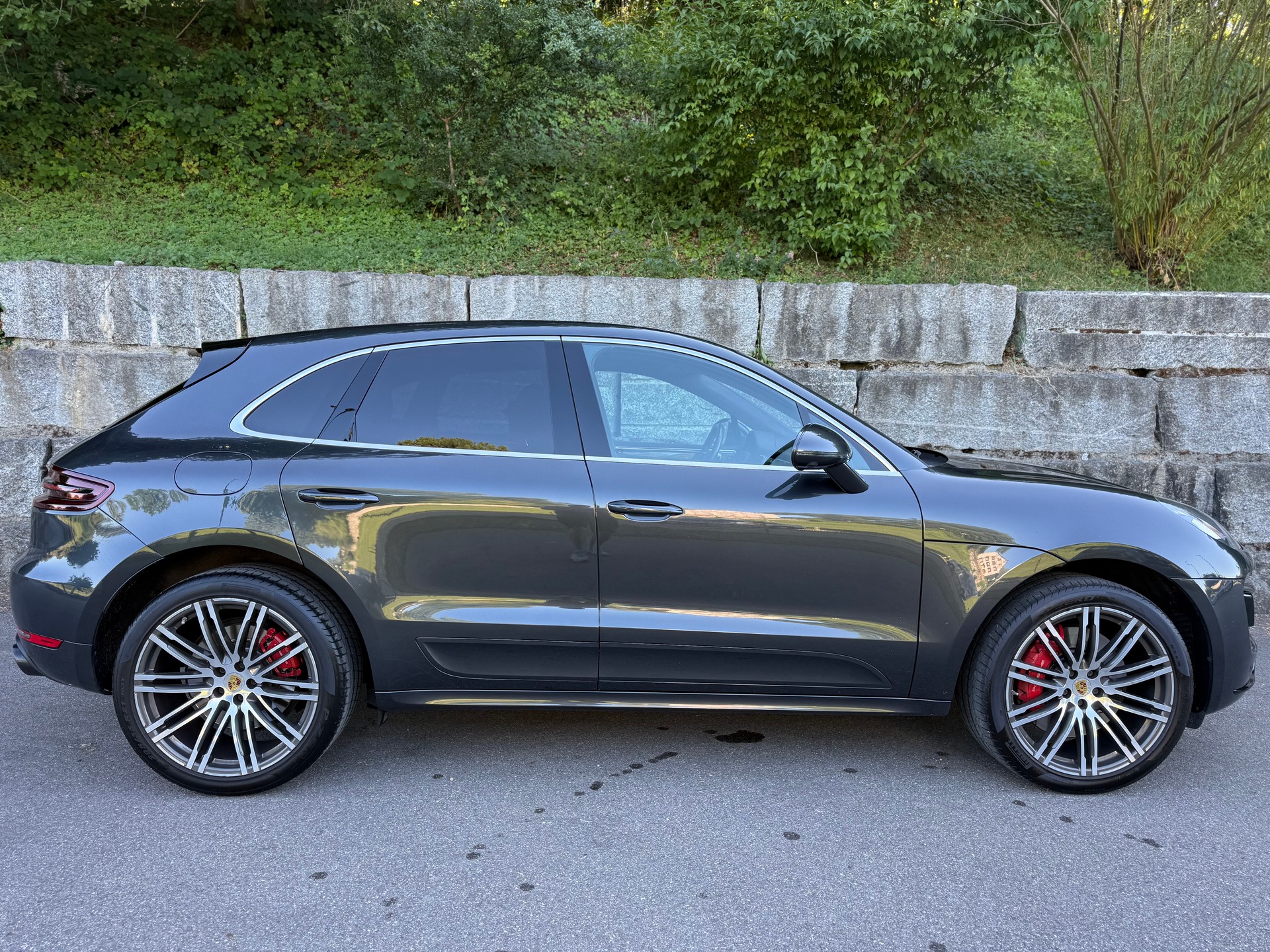 PORSCHE Macan Turbo Performance PDK-image-13