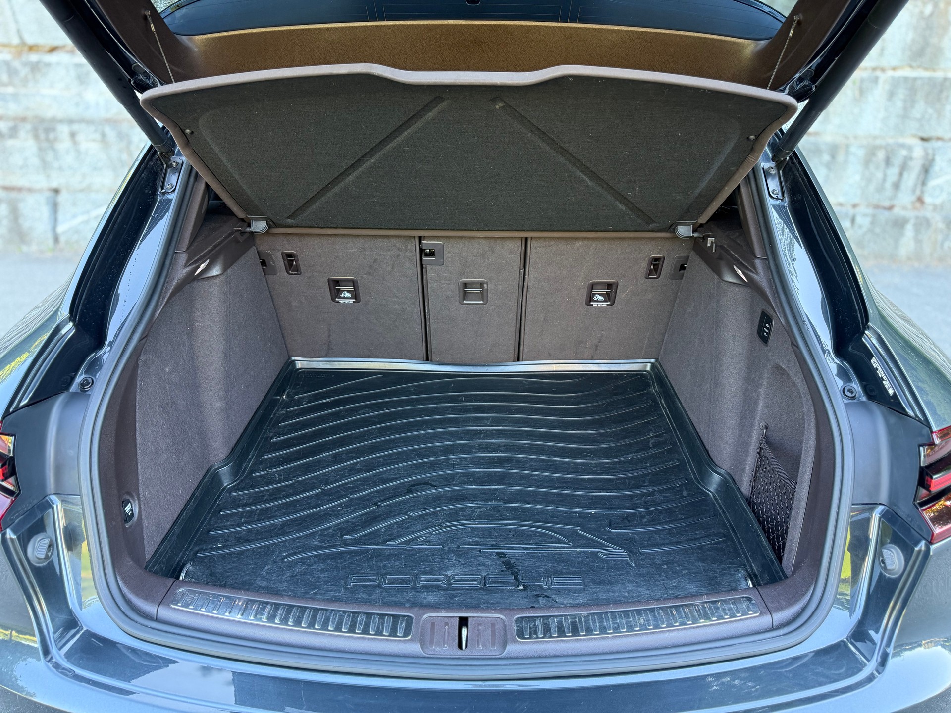 PORSCHE Macan Turbo Performance PDK-image-8