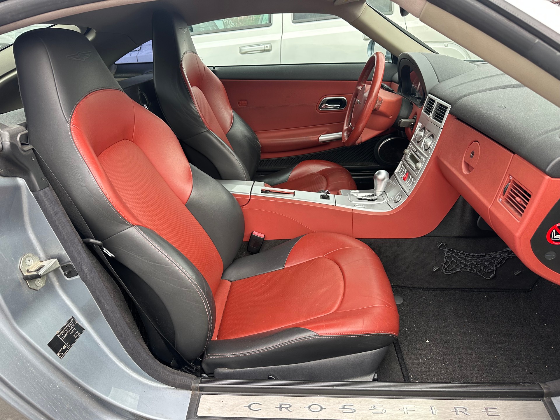 CHRYSLER Crossfire 3.2 V6 (Limited)-image-8