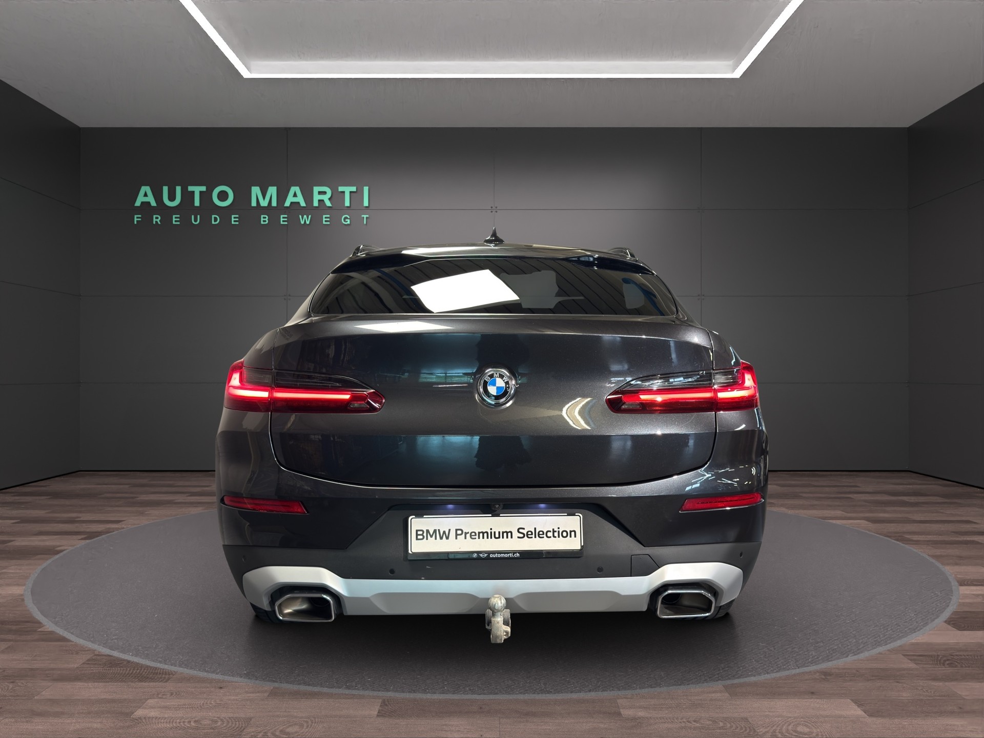 BMW X4 20d xDrive-showroom-element-2