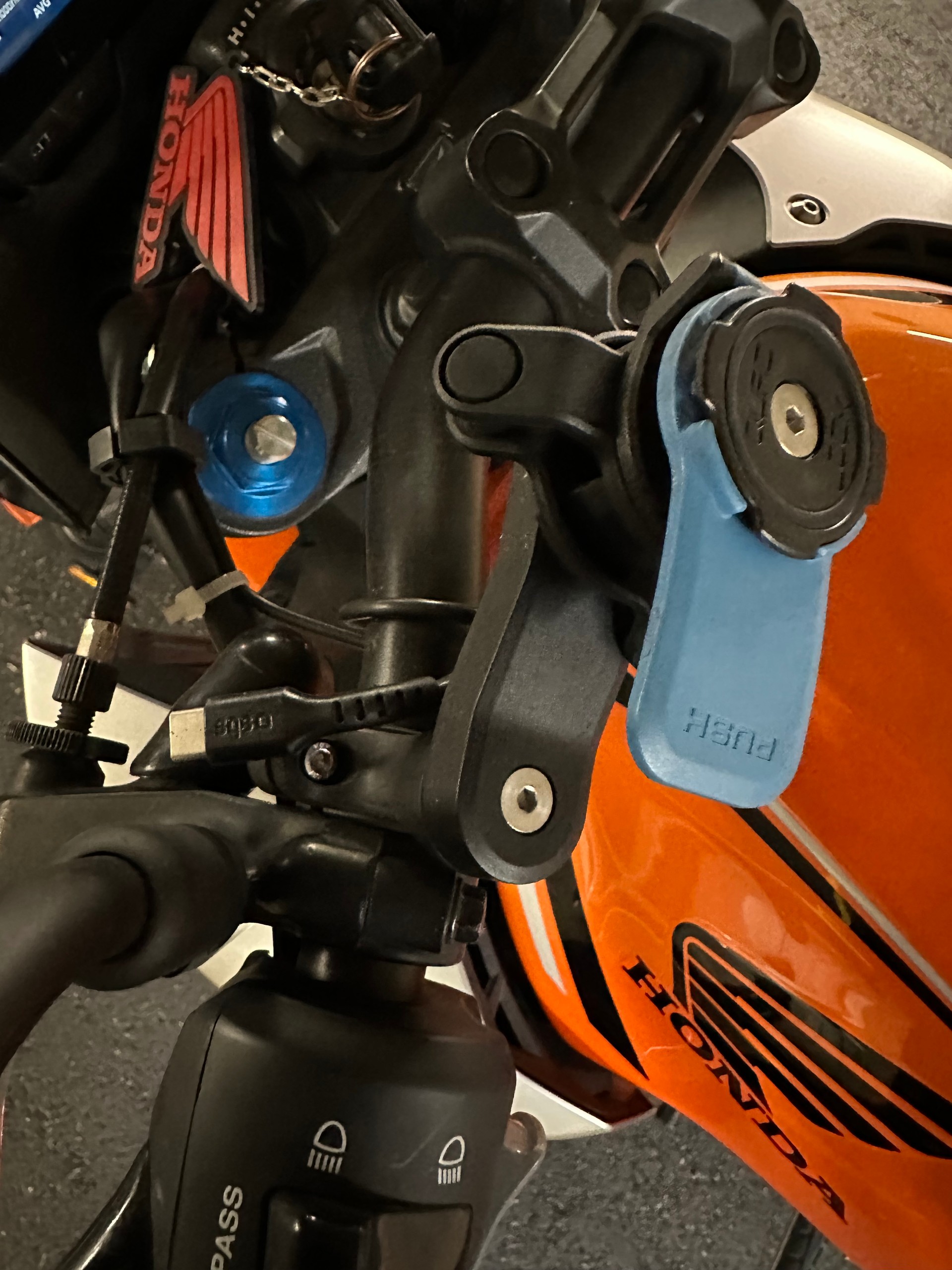 HONDA CB 500 F ABS-image-13