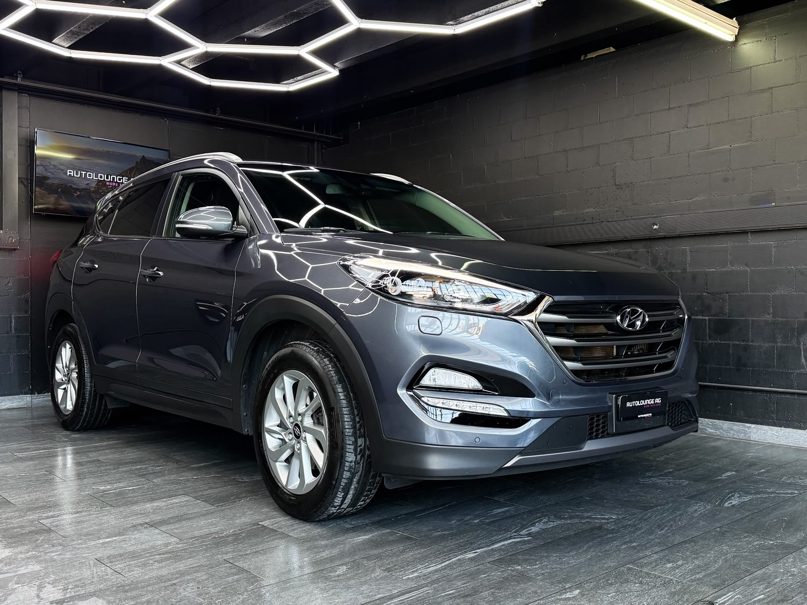HYUNDAI Tucson 1.6 TGDI Vertex 4WD Automatic-showroom-element-1