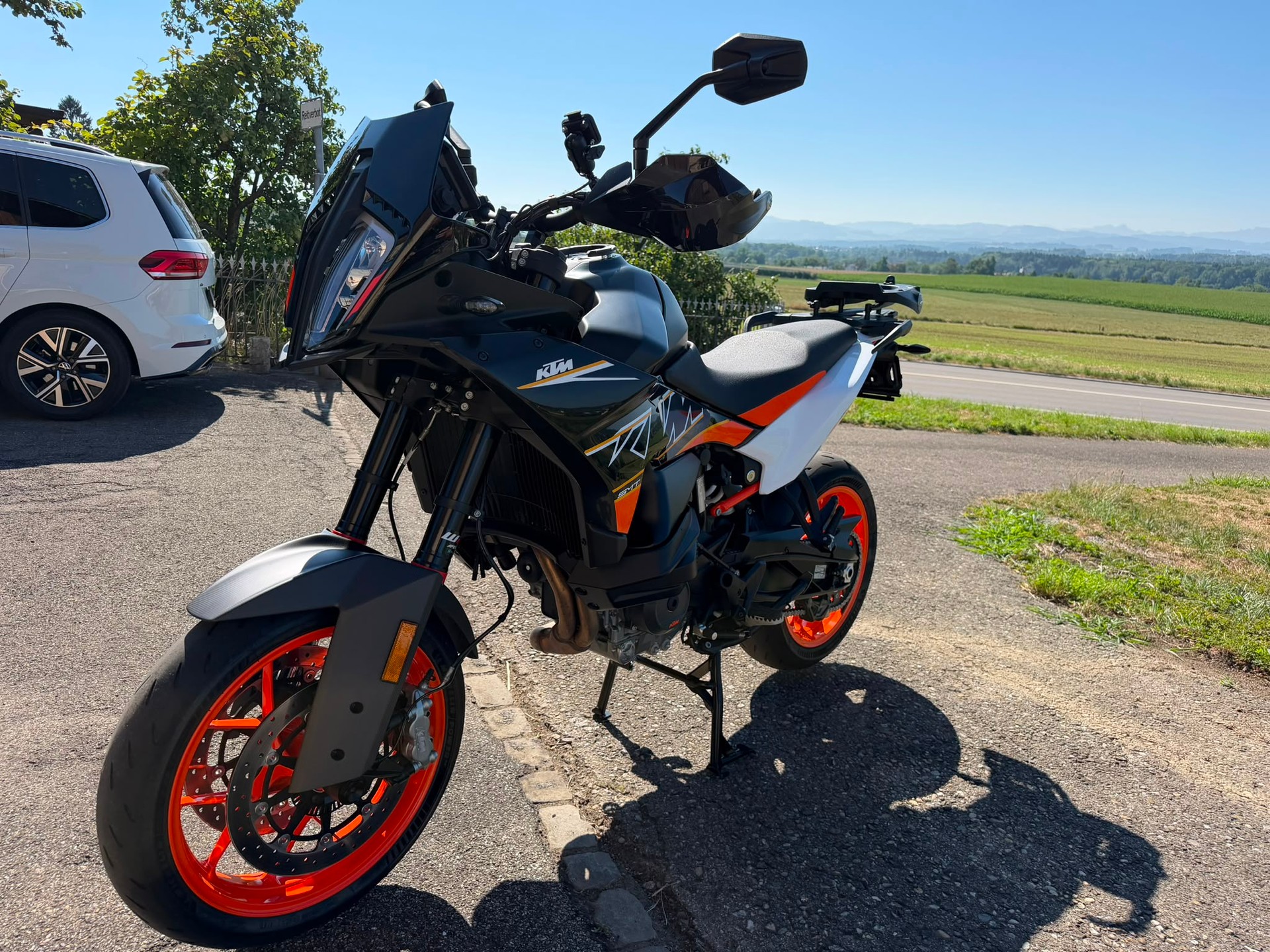 KTM 890 SMT-image-9