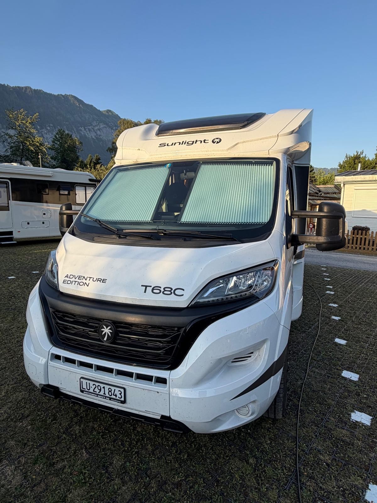 SUNLIGHT T68c-image-3