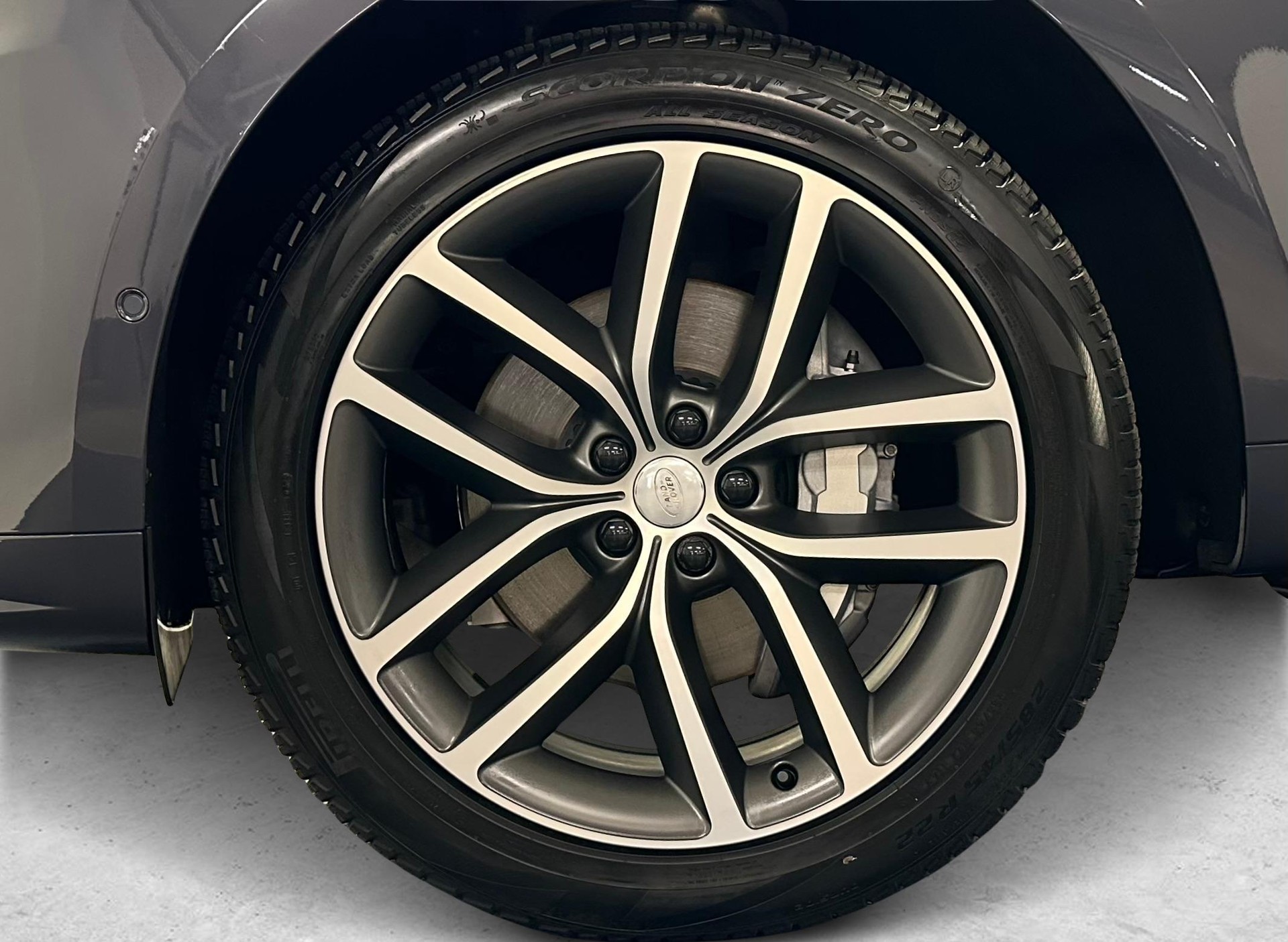LAND ROVER Range Rover Sport 3.0 I6 P460e SE Dynamic-image-12