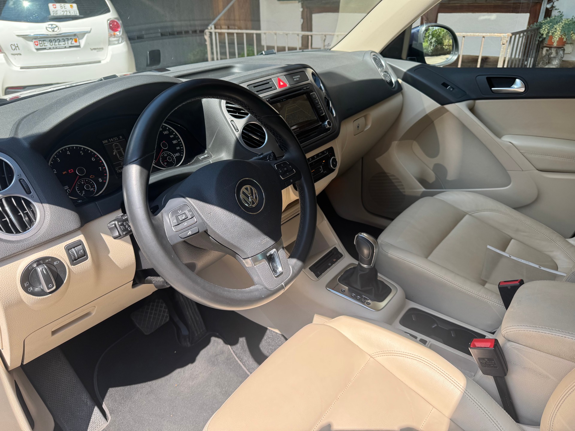 VW Tiguan 2.0 TSI Team DSG-image-11