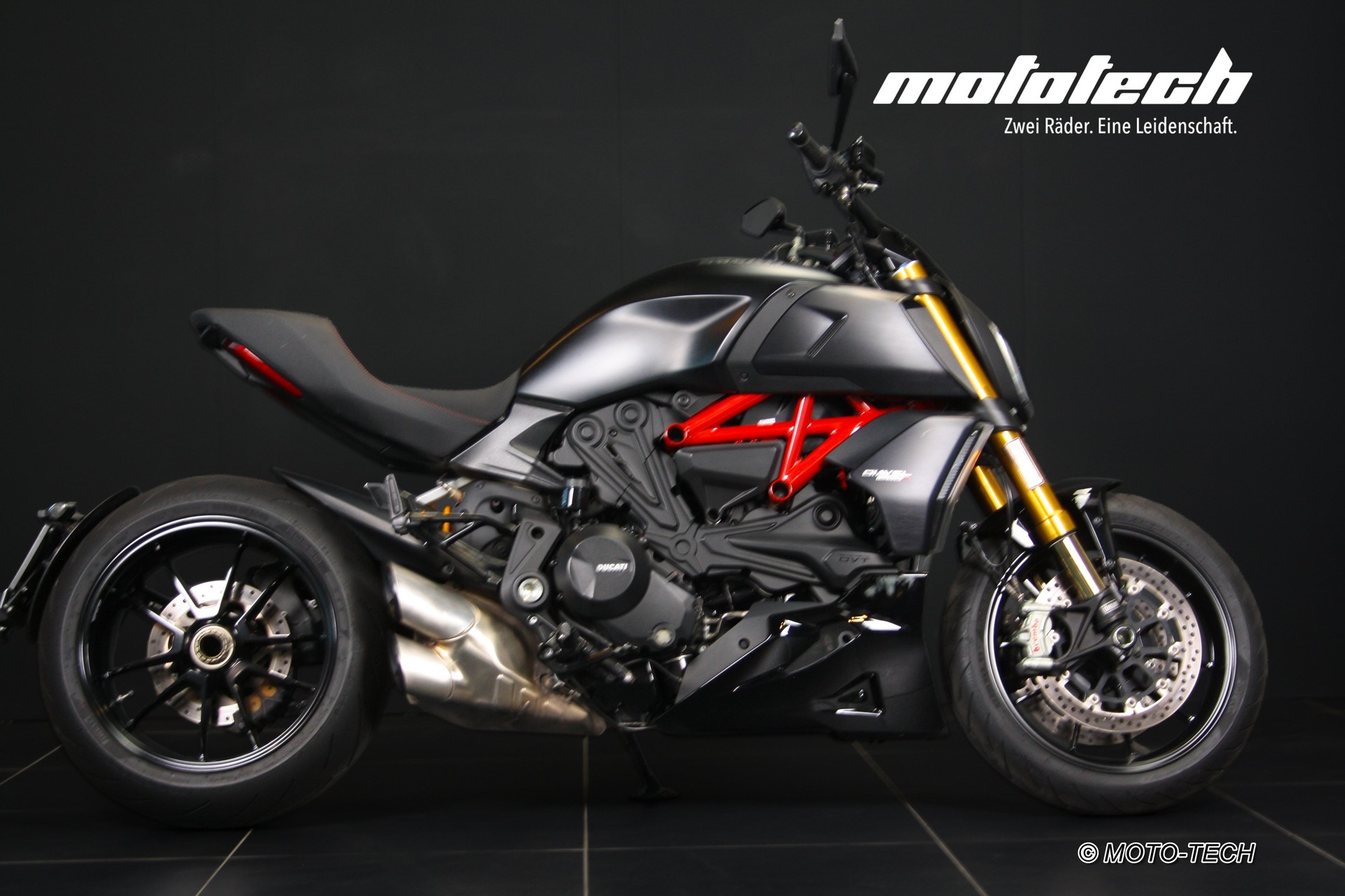 DUCATI Diavel 1260 S-image-1