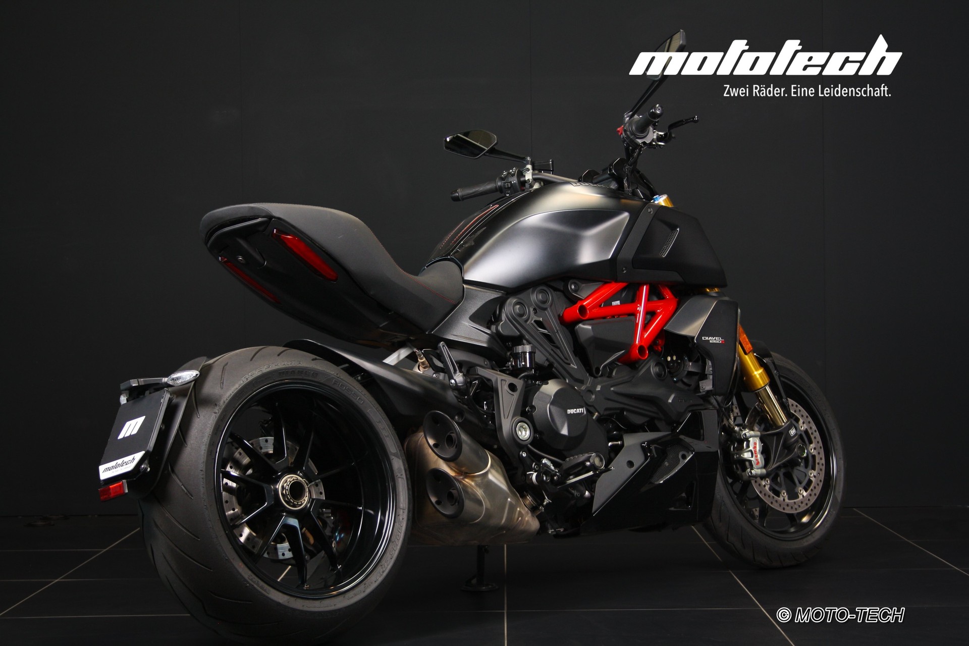 DUCATI Diavel 1260 S-image-2