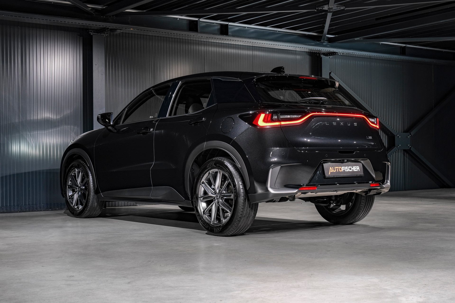 LEXUS LBX FWD Elegant CVT-image-7