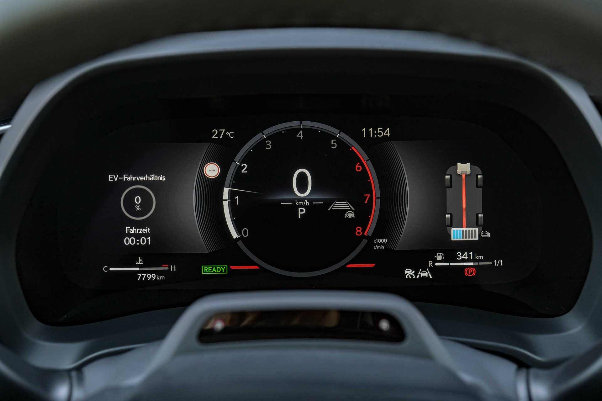 LEXUS LBX FWD Elegant CVT-image-15