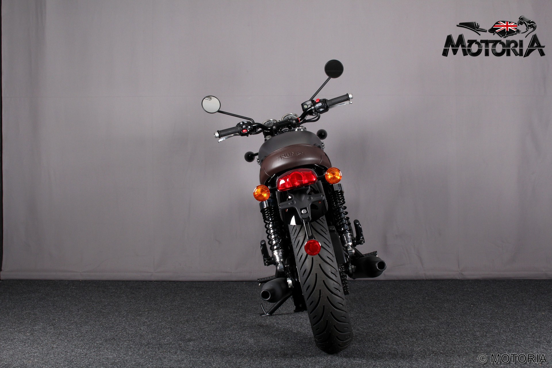 TRIUMPH Bonneville T120 Black (MY26 35kW möglich)-showroom-element-3