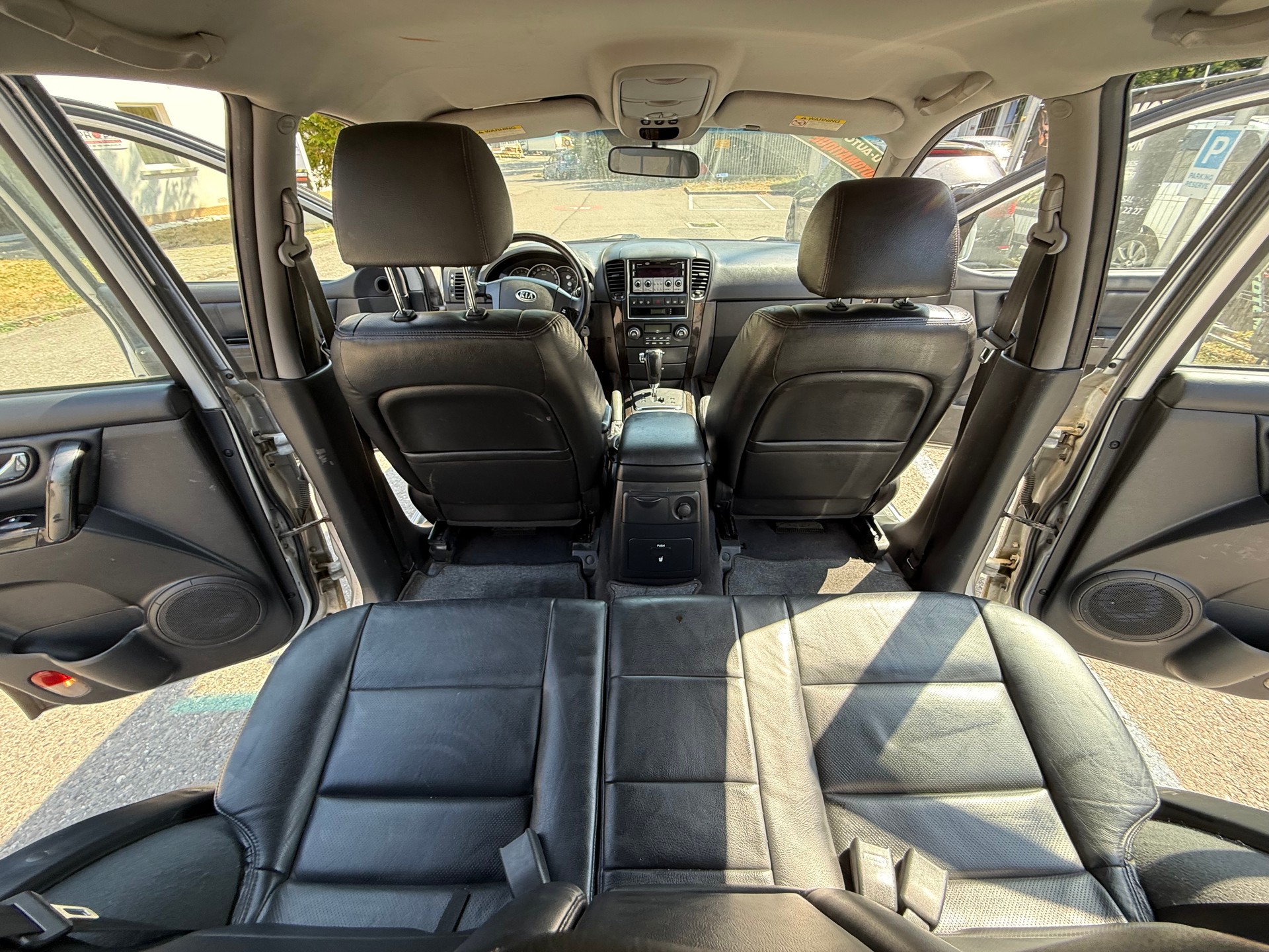 KIA Sorento 2.5 CRDI Style-image-23
