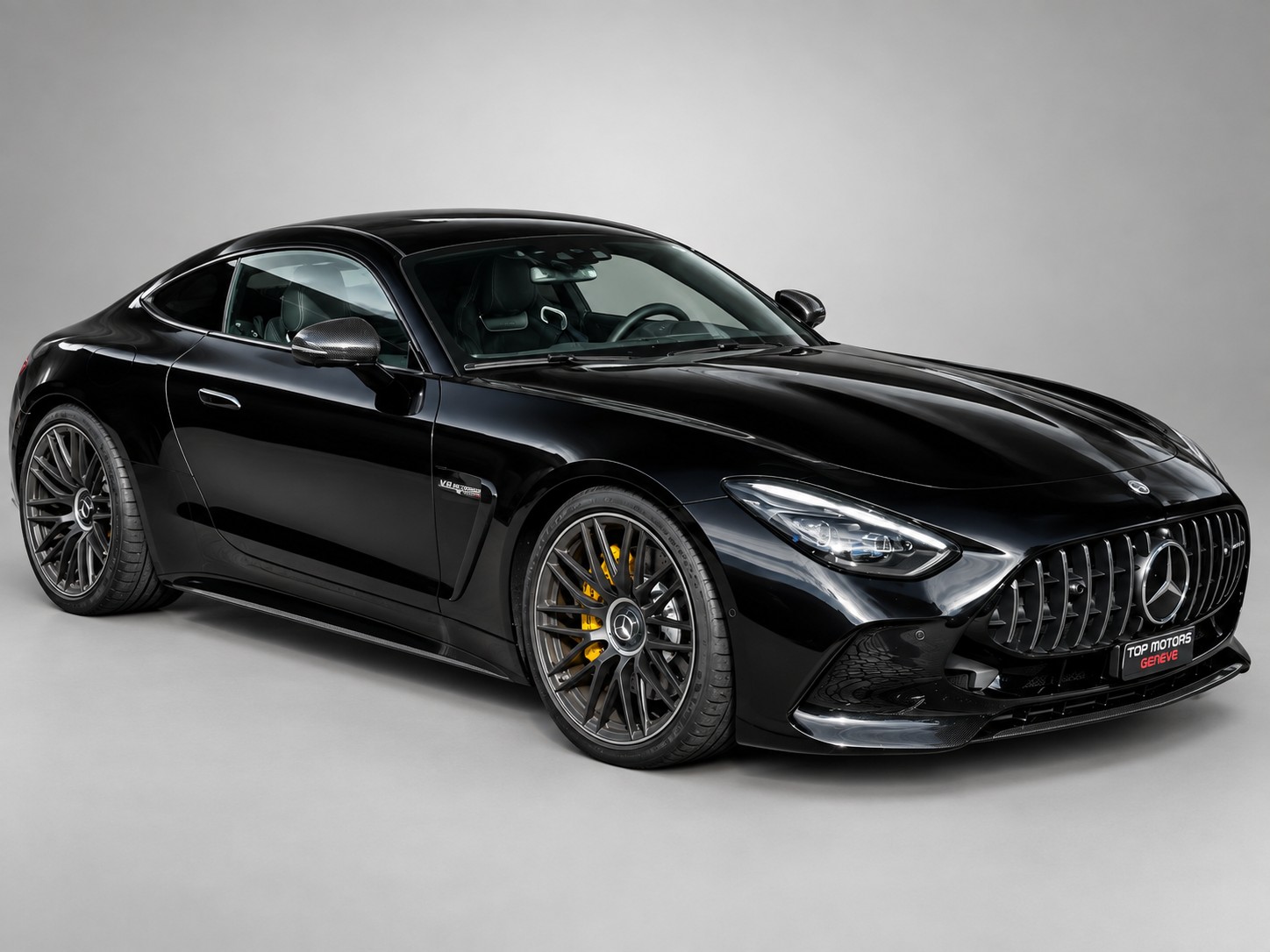 MERCEDES-BENZ AMG GT 63 4Matic+ Executive Edition-showroom-element-2