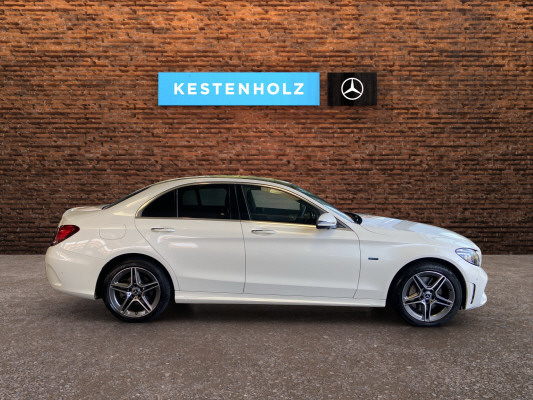 MERCEDES-BENZ C 300 e AMG Line 4Matic-showroom-element-2