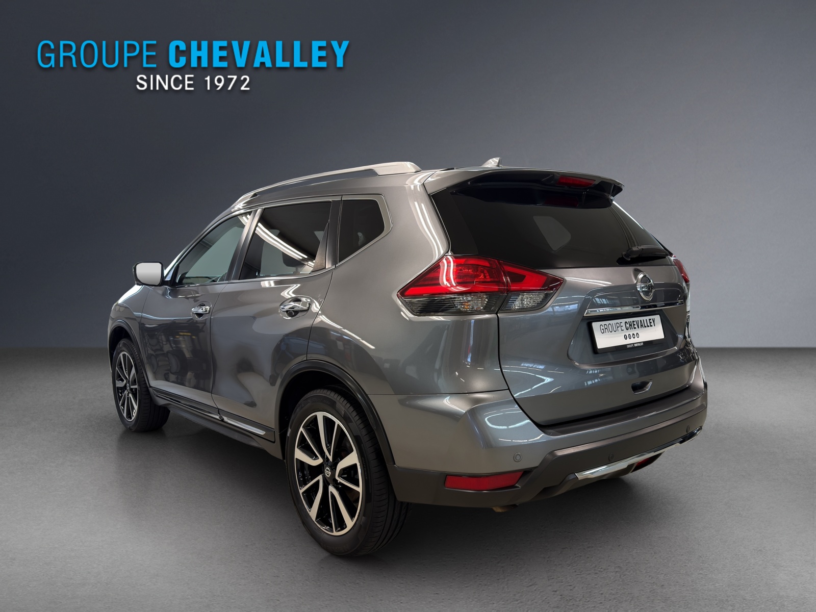 NISSAN X-Trail 1.3 DIG-T Tekna-showroom-element-3