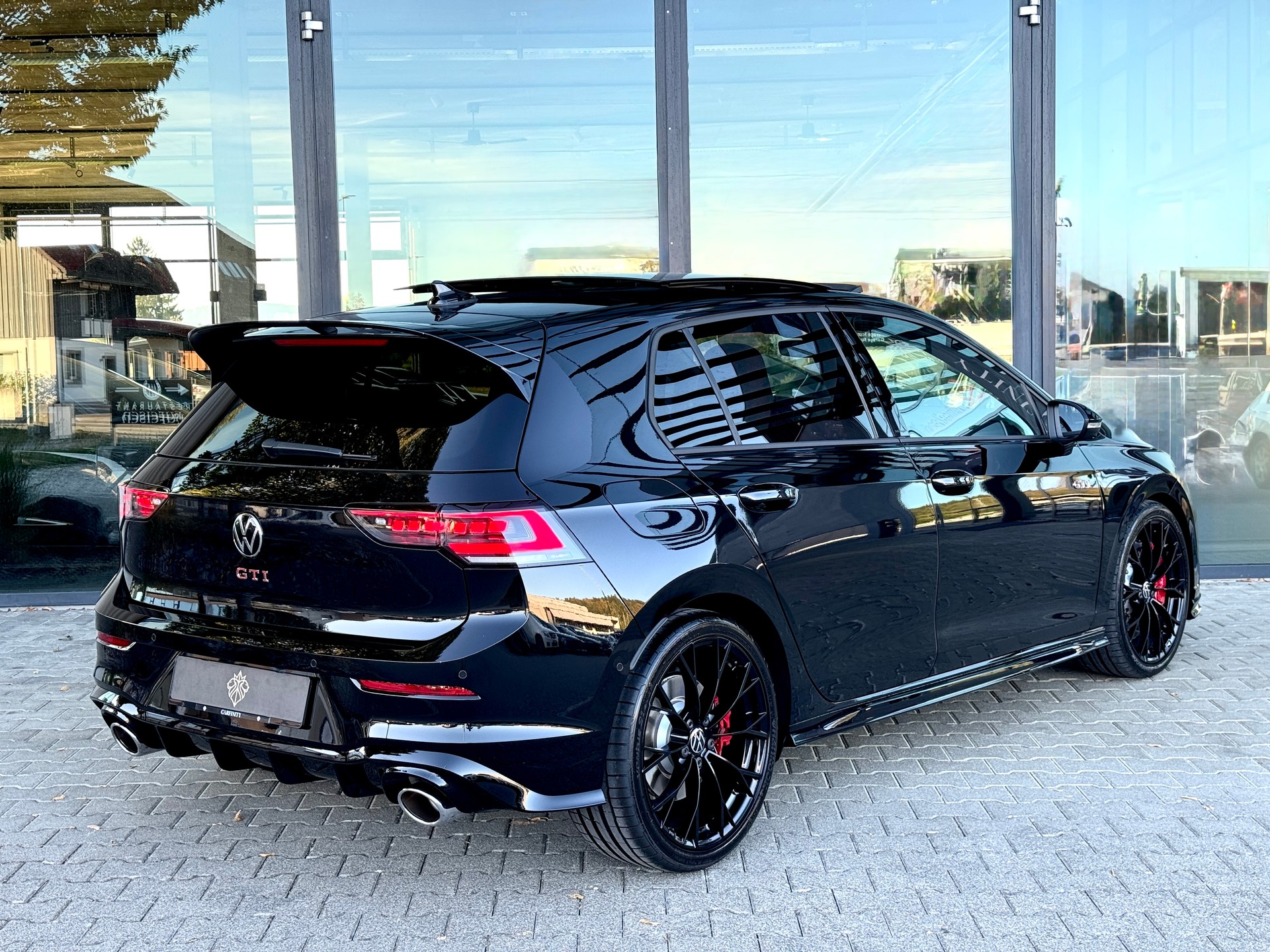 VW Golf 2.0 TSI GTI Clubsport DSG-showroom-element-3