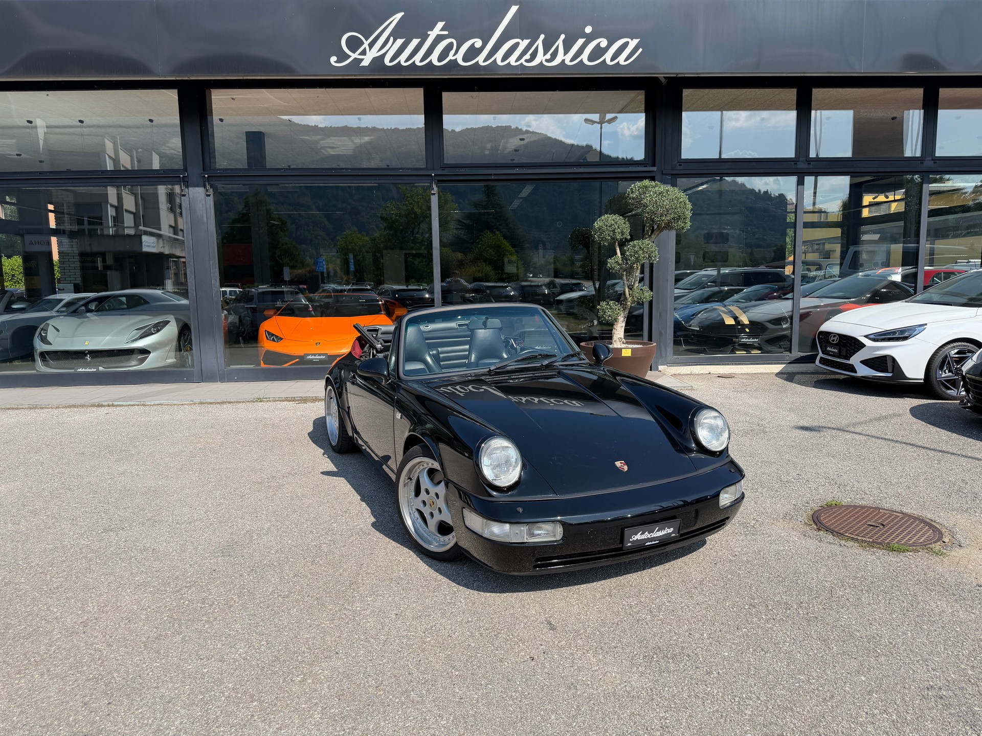 PORSCHE 911 Carrera 4 Cabrio
