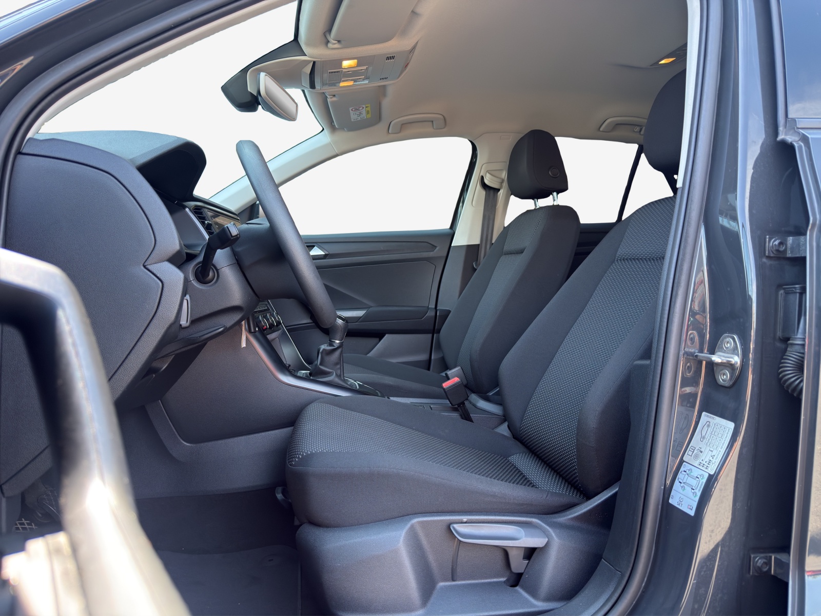 VW T-Roc 1.0 TSI Value-image-7