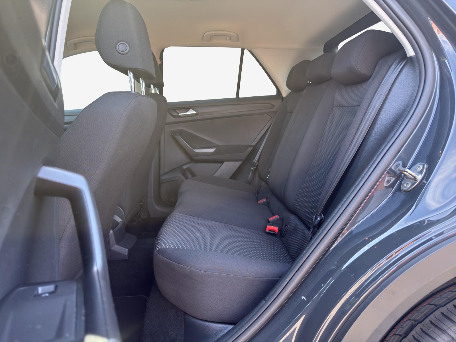 VW T-Roc 1.0 TSI Value-image-11