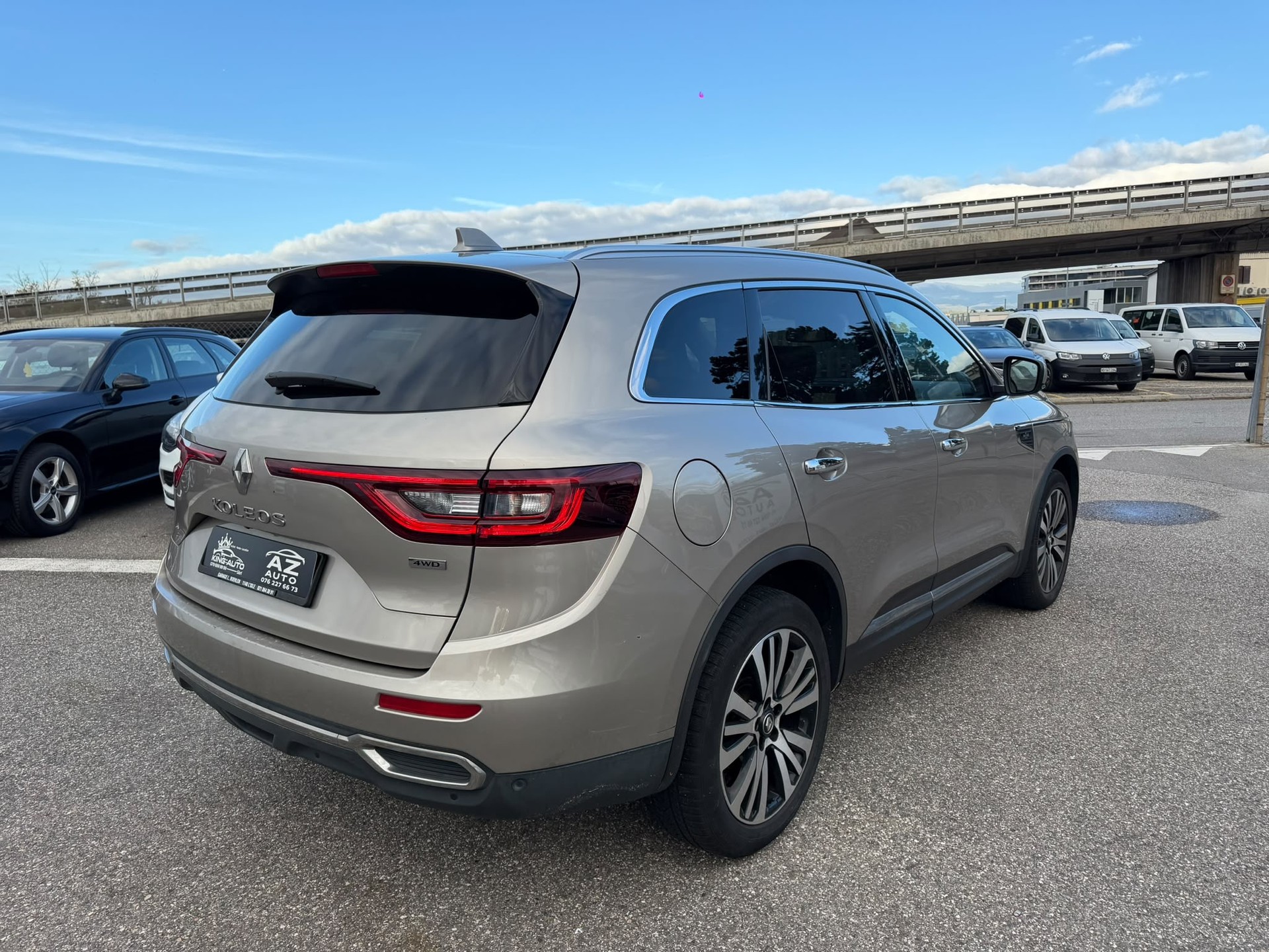 RENAULT Koleos 2.0 dCi Initiale Paris 4x4 Xtronic CVT garantie 2 ans expertiser-image-5