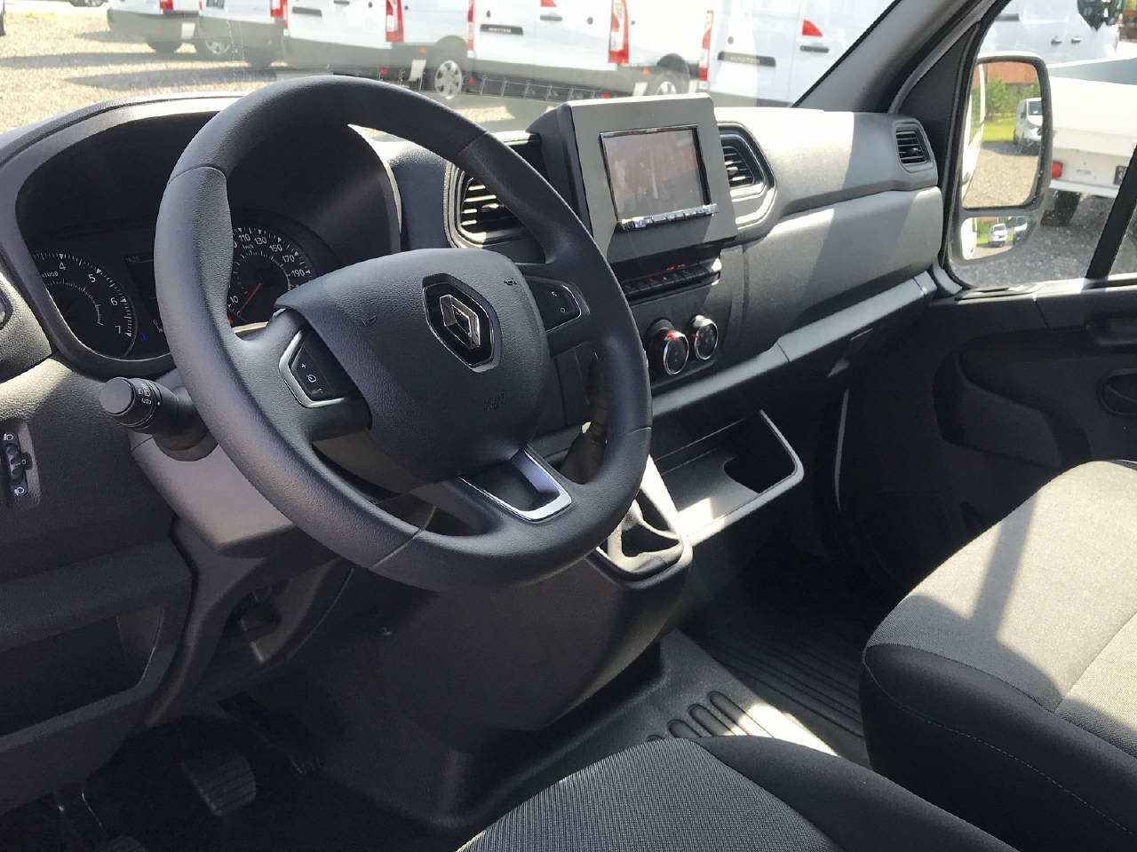 RENAULT Master Kastenwagen KW Frontantrieb L2H2 3.5t 2.3 Blue dCi 150 E6