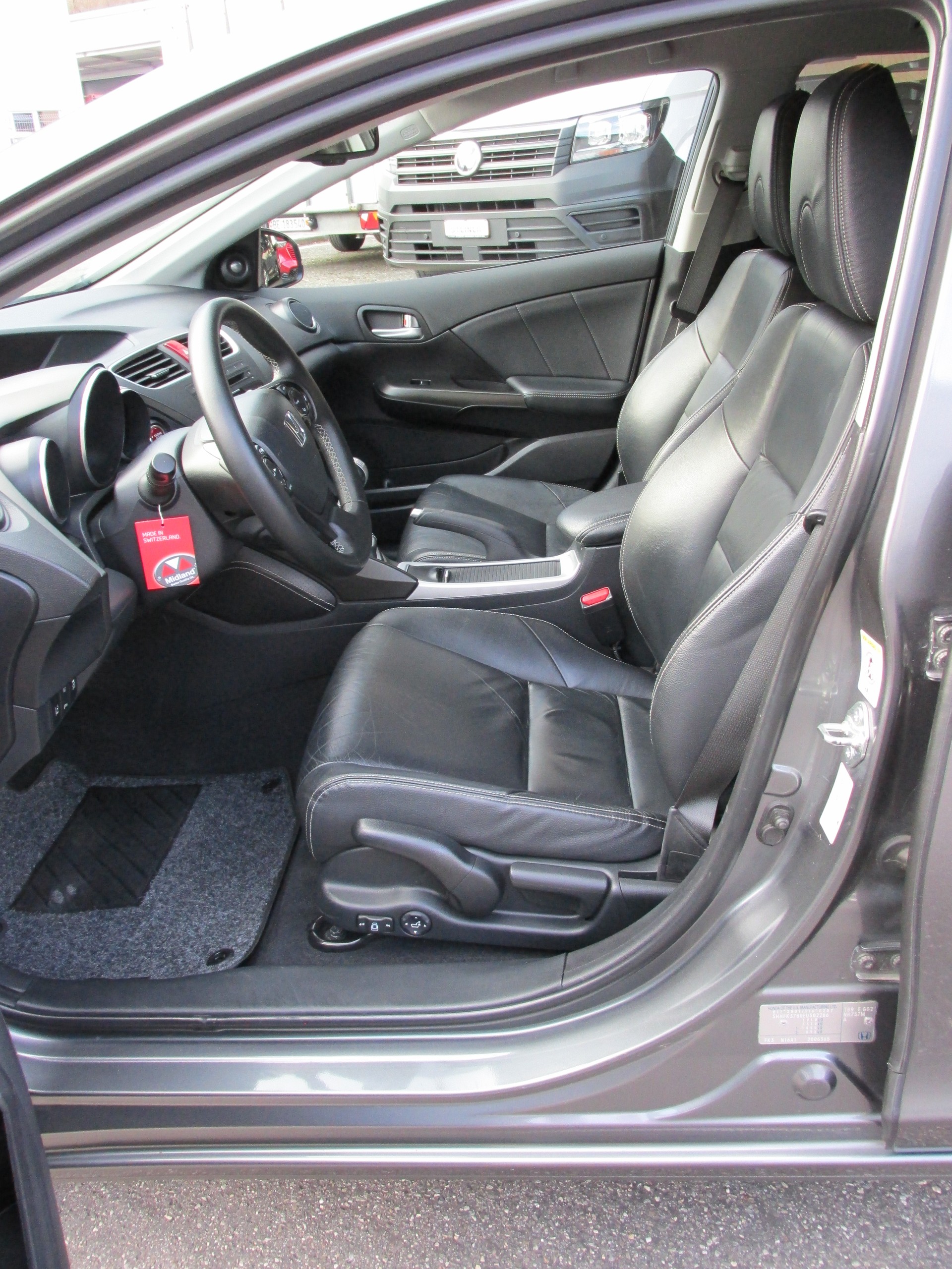 HONDA Civic Tourer 1.6 i-DTEC Executive-image-9