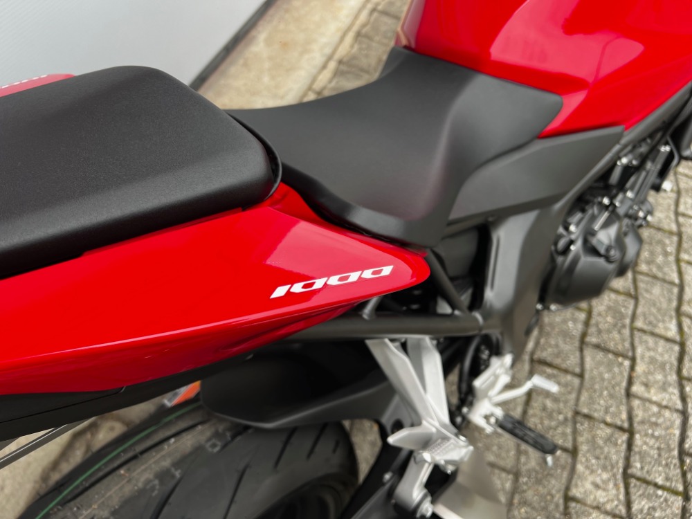 HONDA CB 1000 Hornet-image-2