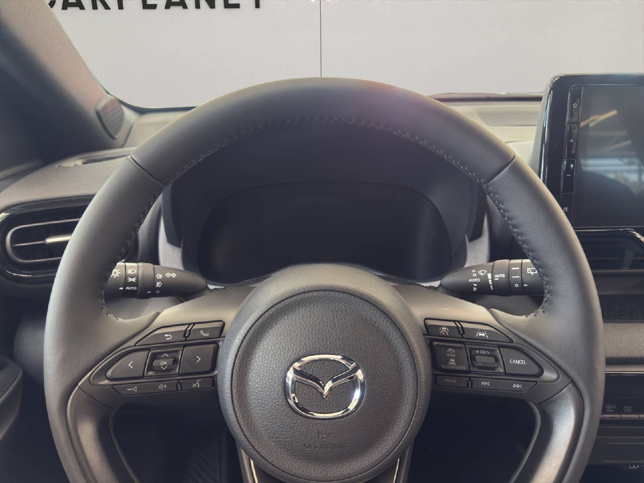 MAZDA 2 1.5 Hybrid 116 PS Homura-image-5