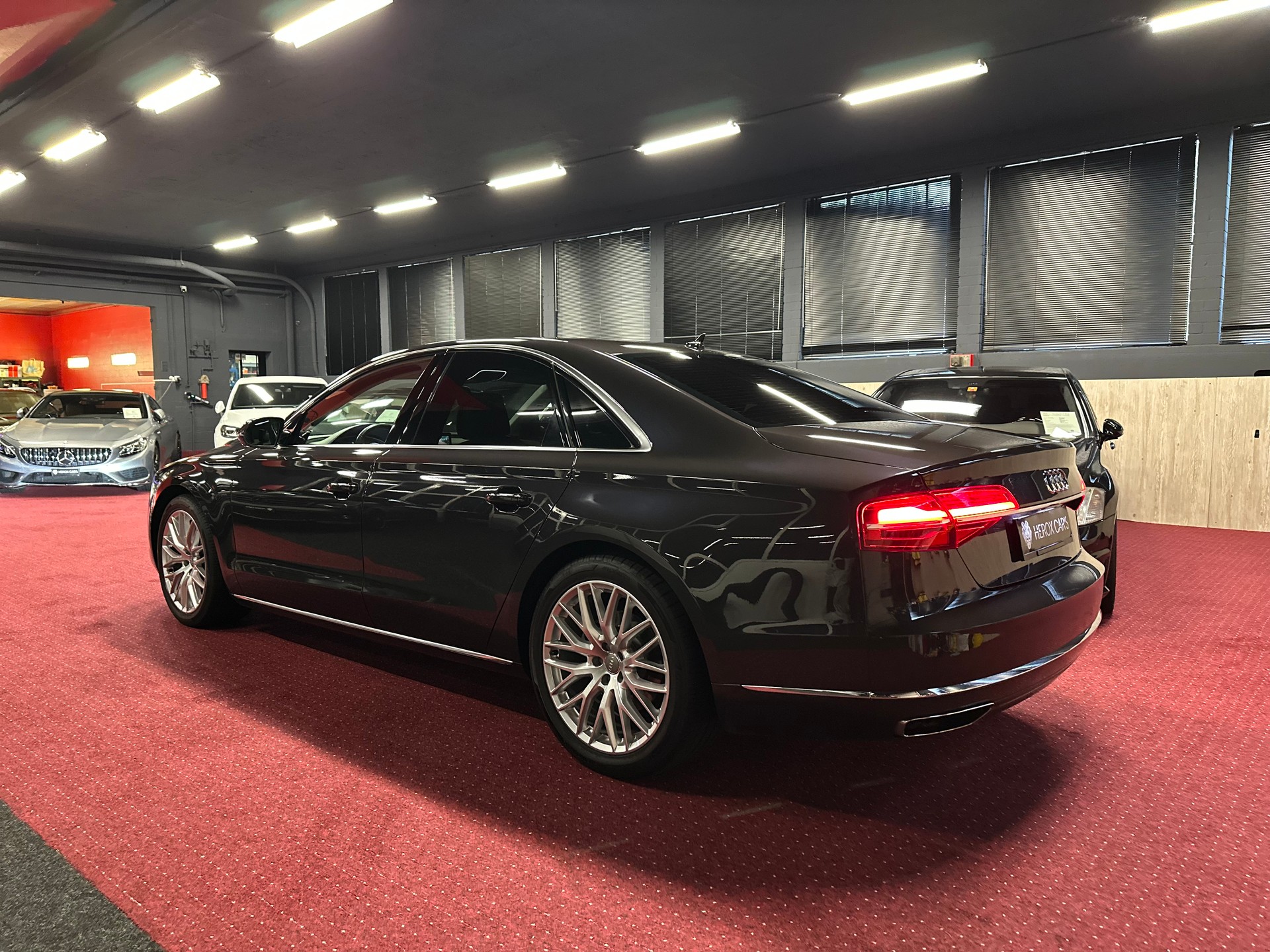 AUDI A8 3.0 TDI quattro tiptronic / Audi Exclusive-image-11