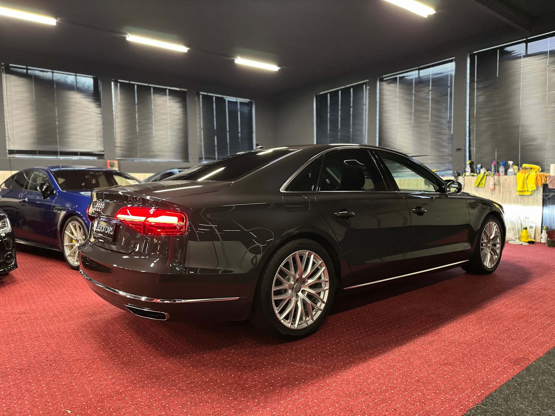 AUDI A8 3.0 TDI quattro tiptronic / Audi Exclusive-image-7