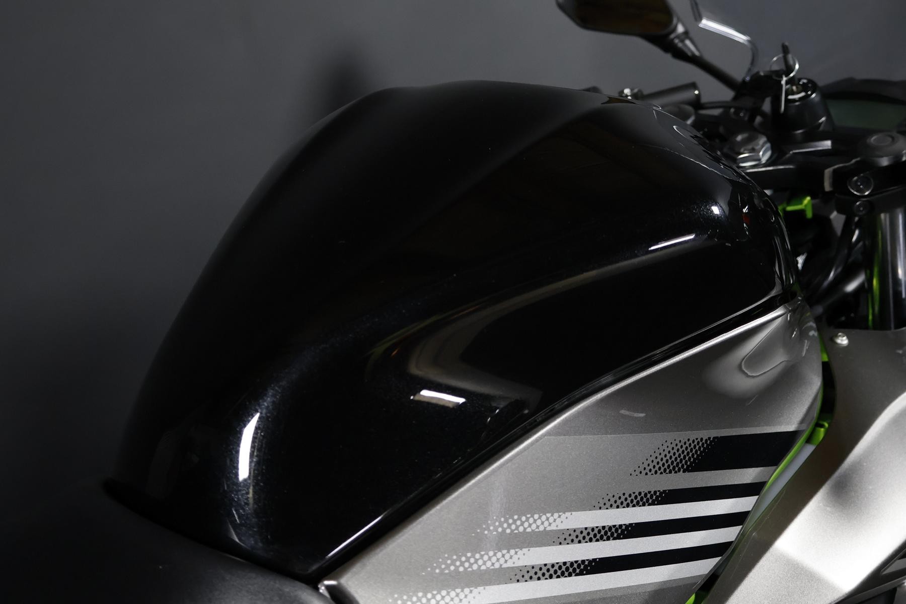 KAWASAKI Ninja 125 SE-image-6
