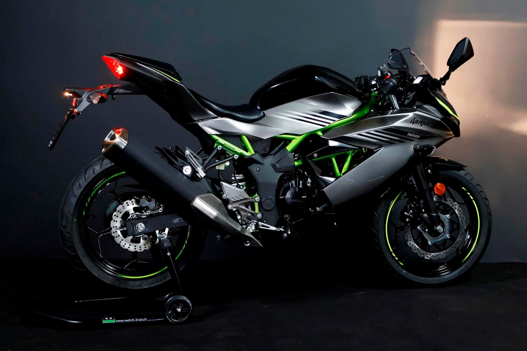 KAWASAKI Ninja 125 SE-image-10