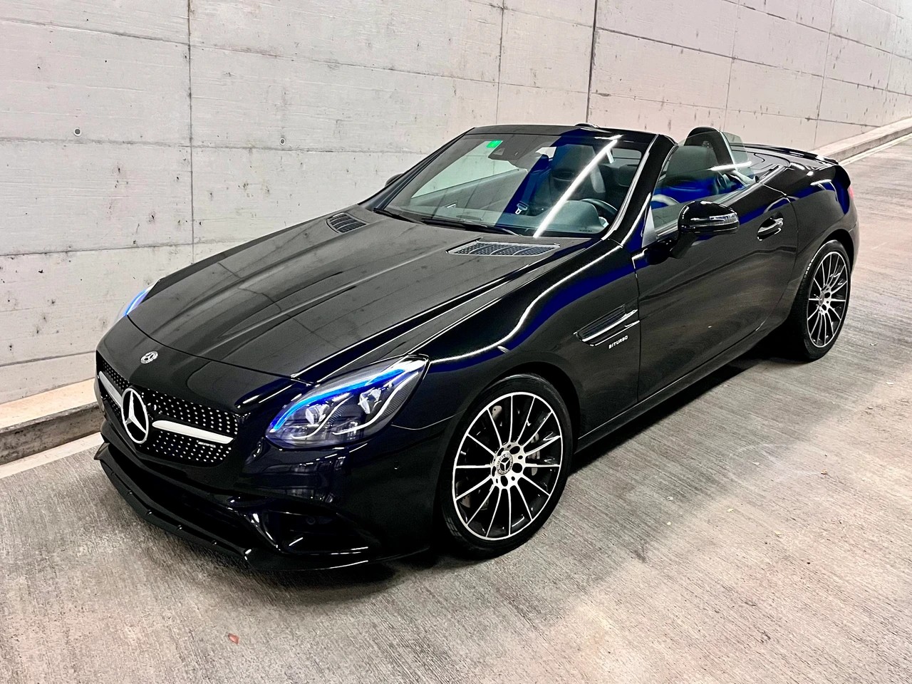 MERCEDES-BENZ SLC 43 AMG 9G-Tronic