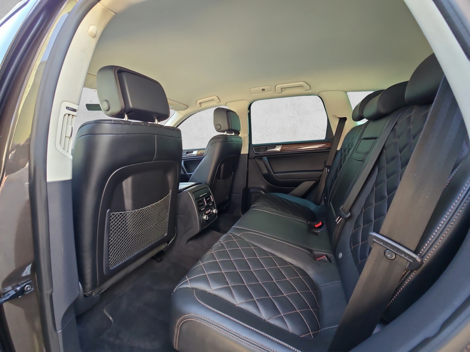 VW Touareg 3.0 TDI BMT Exclusiv Edition Tiptronic-image-8