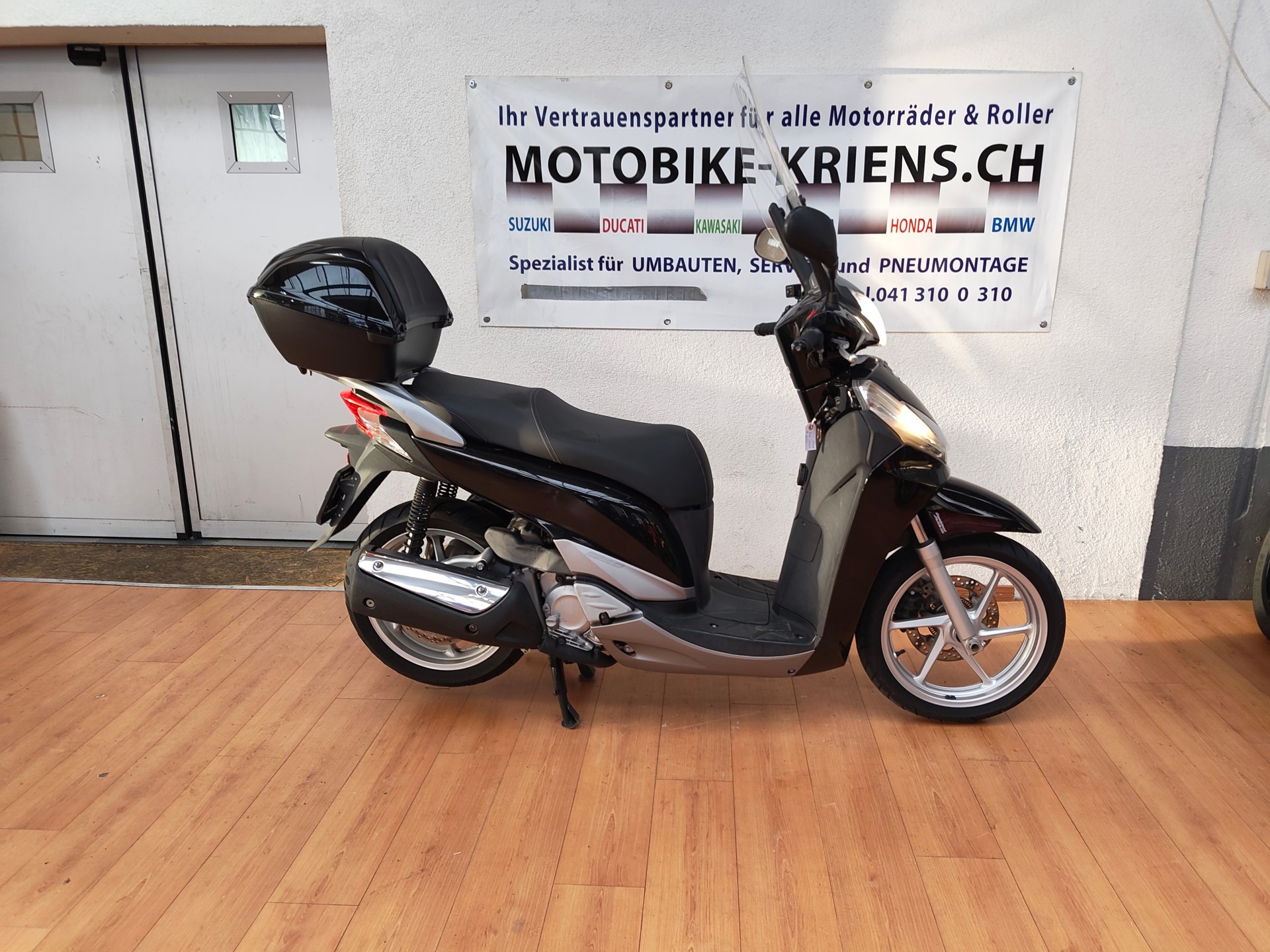 HONDA SH 300 i ABS-image-0