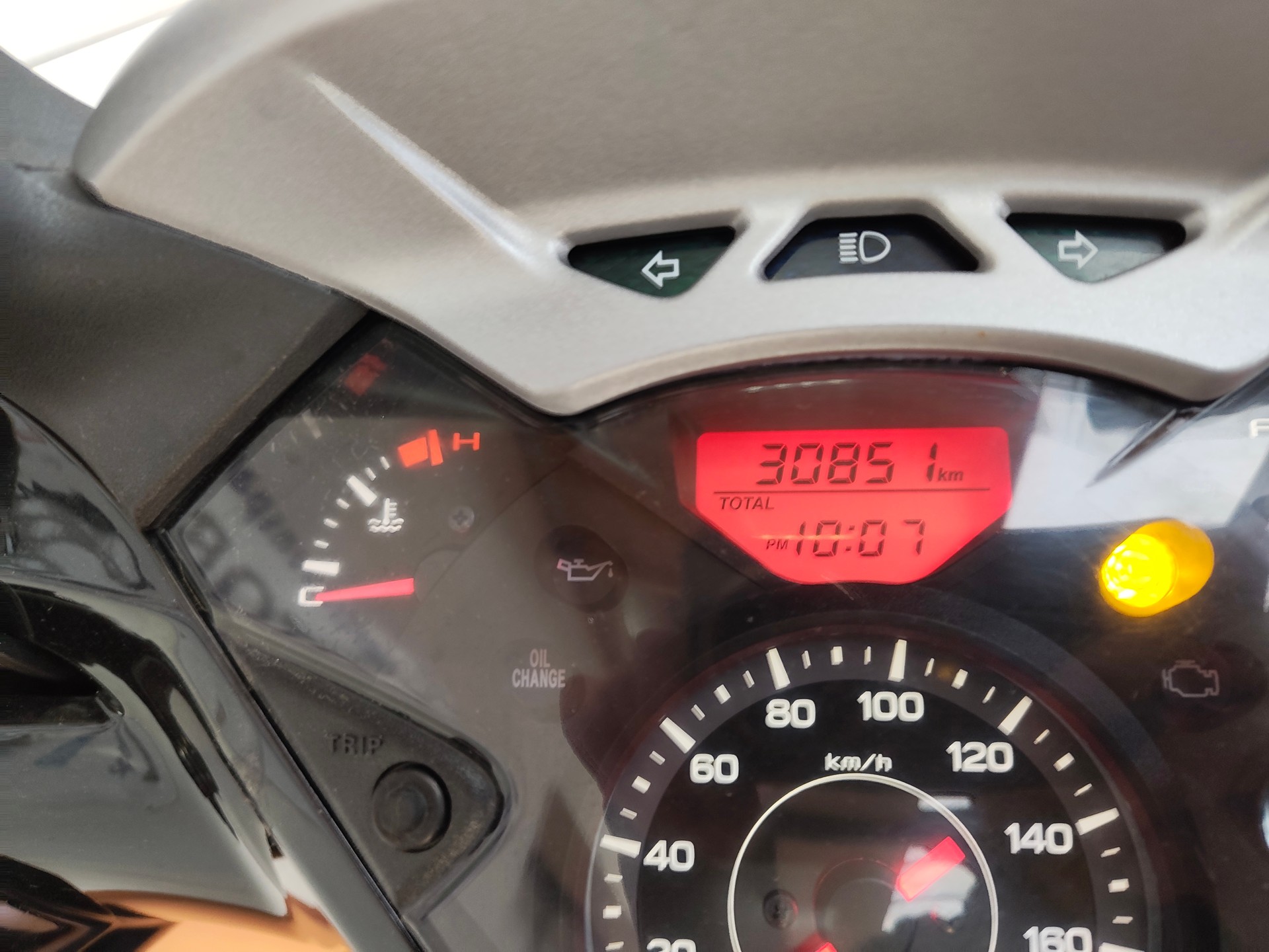 HONDA SH 300 i ABS-image-3