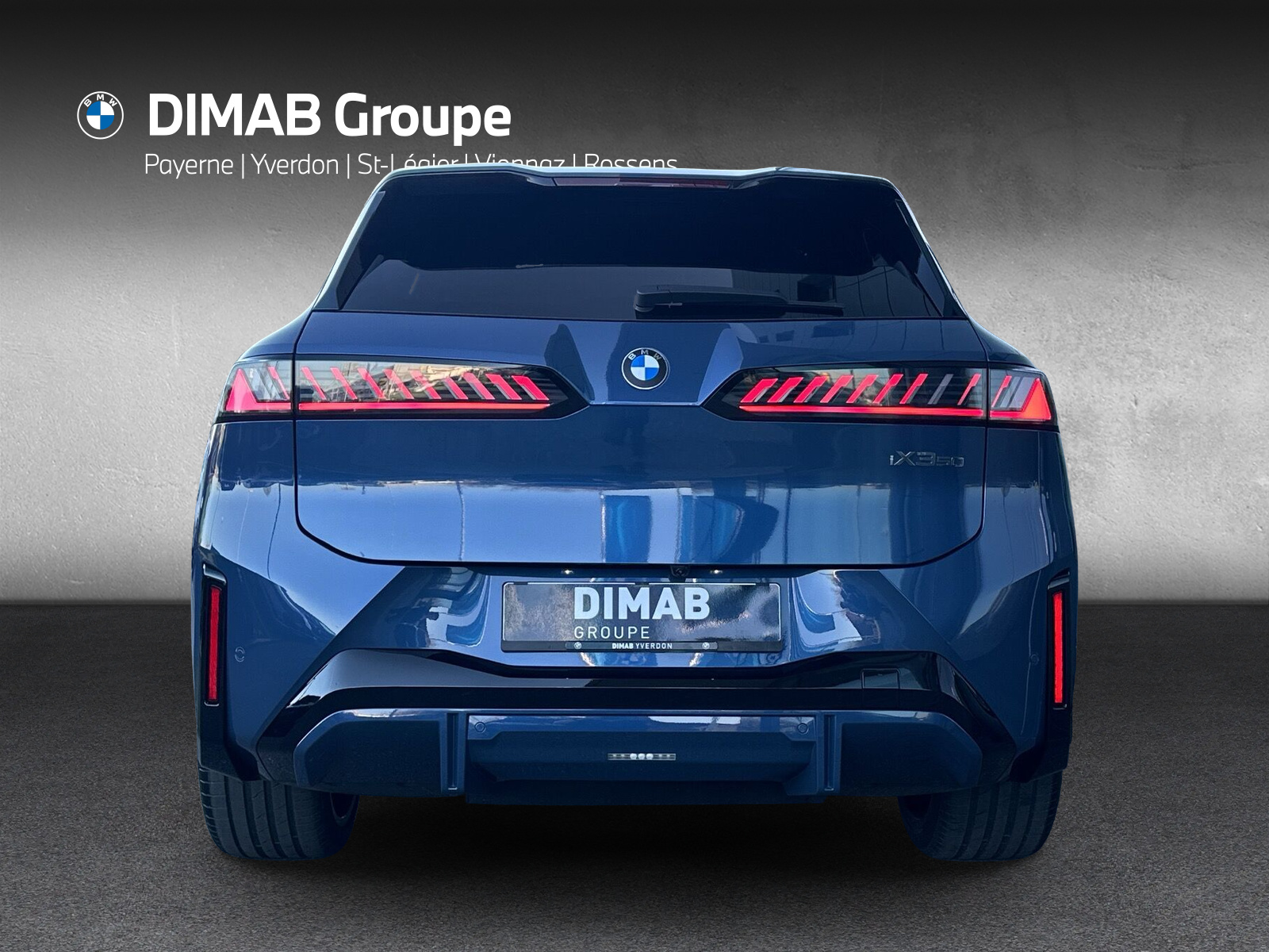 BMW iX3 50 xDrive M Sport **Action de leasing à 0.9% avec assurance et roues hiver**-showroom-element-3